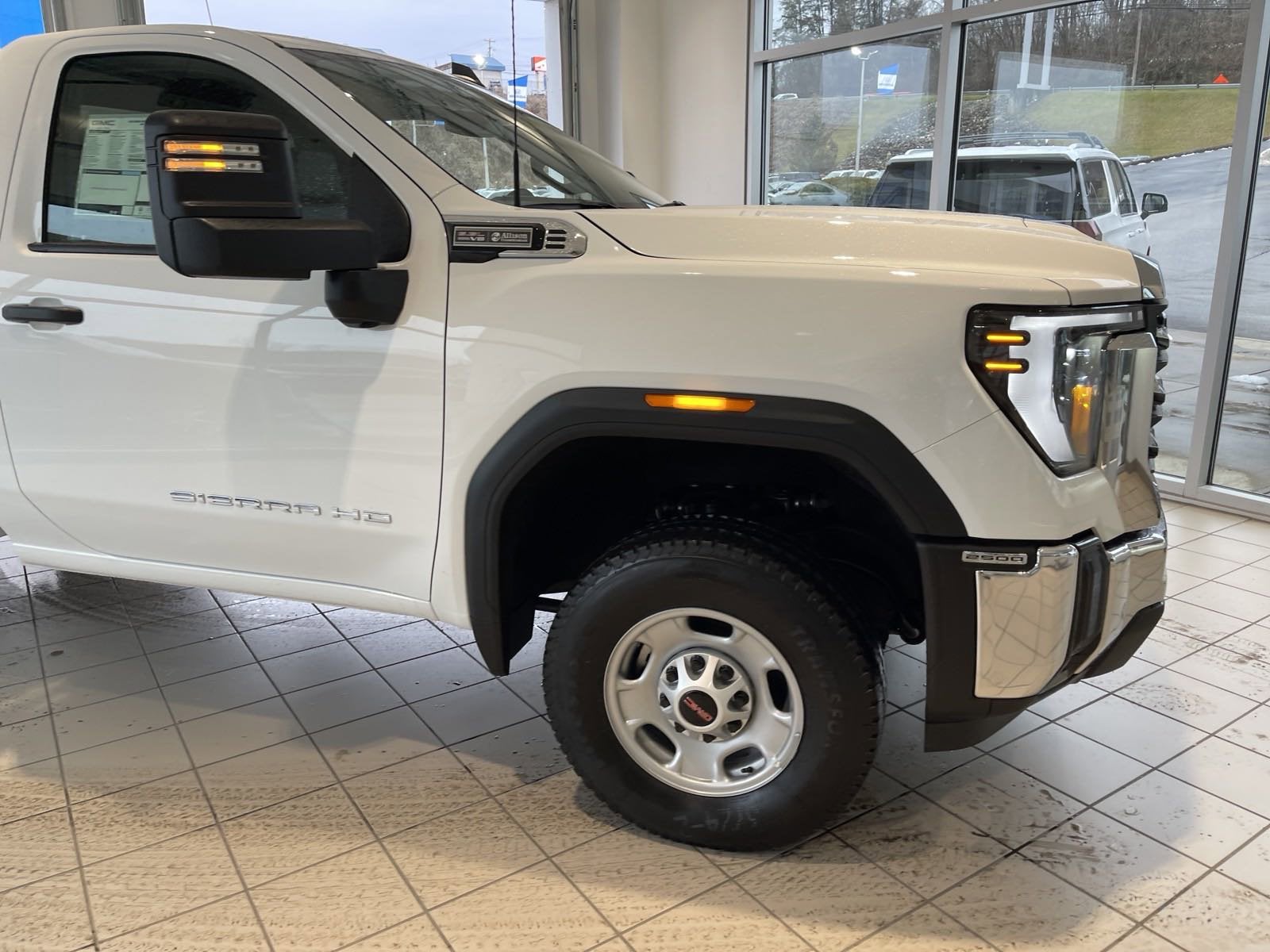 2024 GMC Sierra 2500 HD Pro