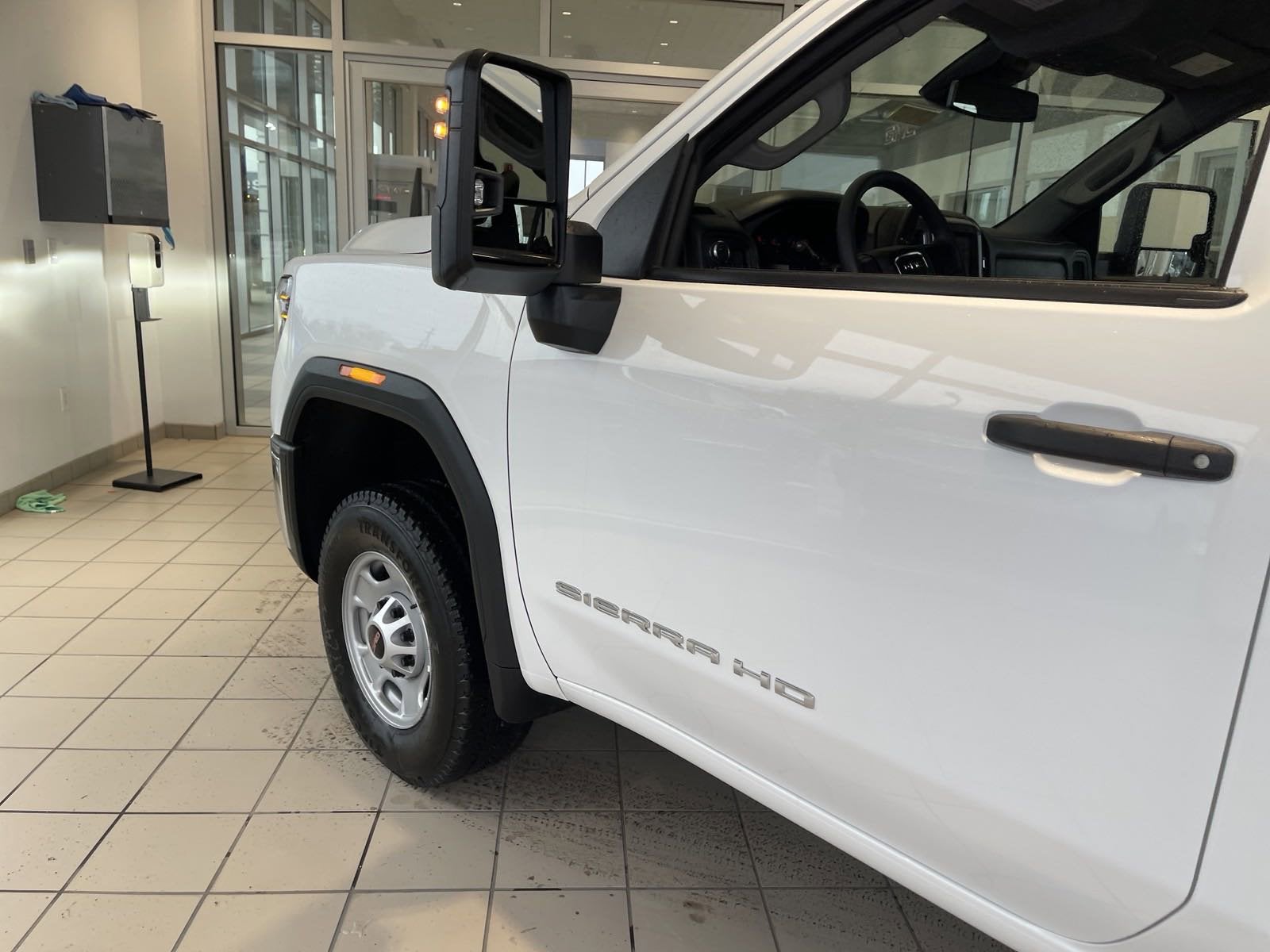 2024 GMC Sierra 2500 HD Pro