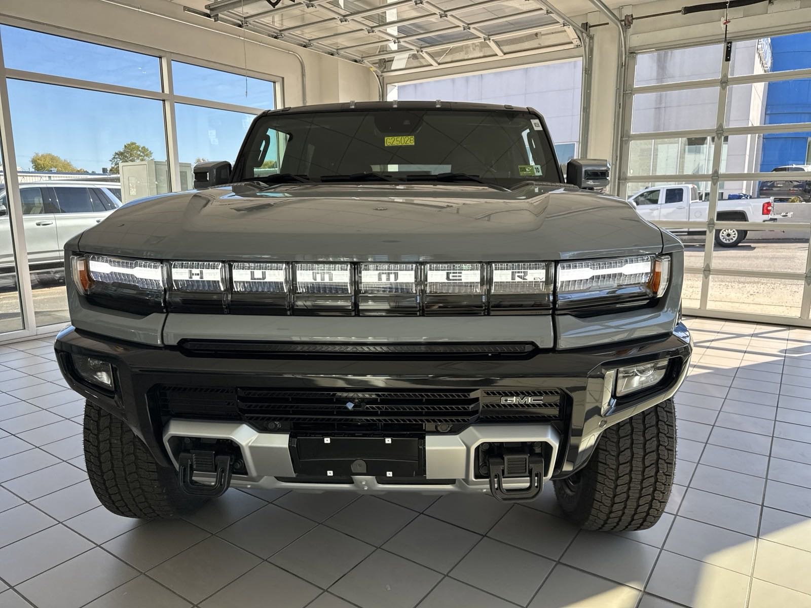 2025 GMC HUMMER EV SUV 2X