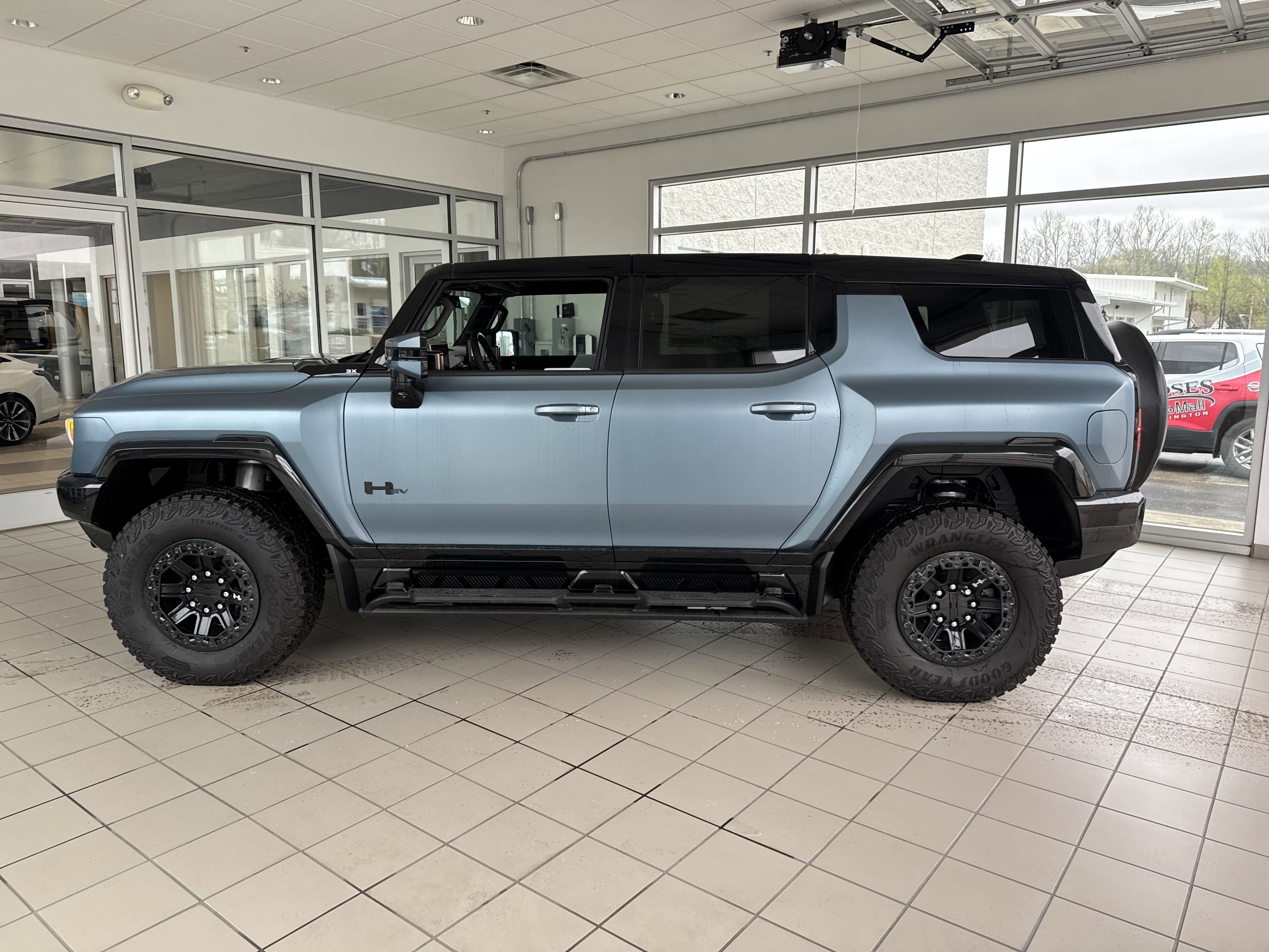 2024 GMC HUMMER EV SUV 3X OMEGA LIMITED EDITION