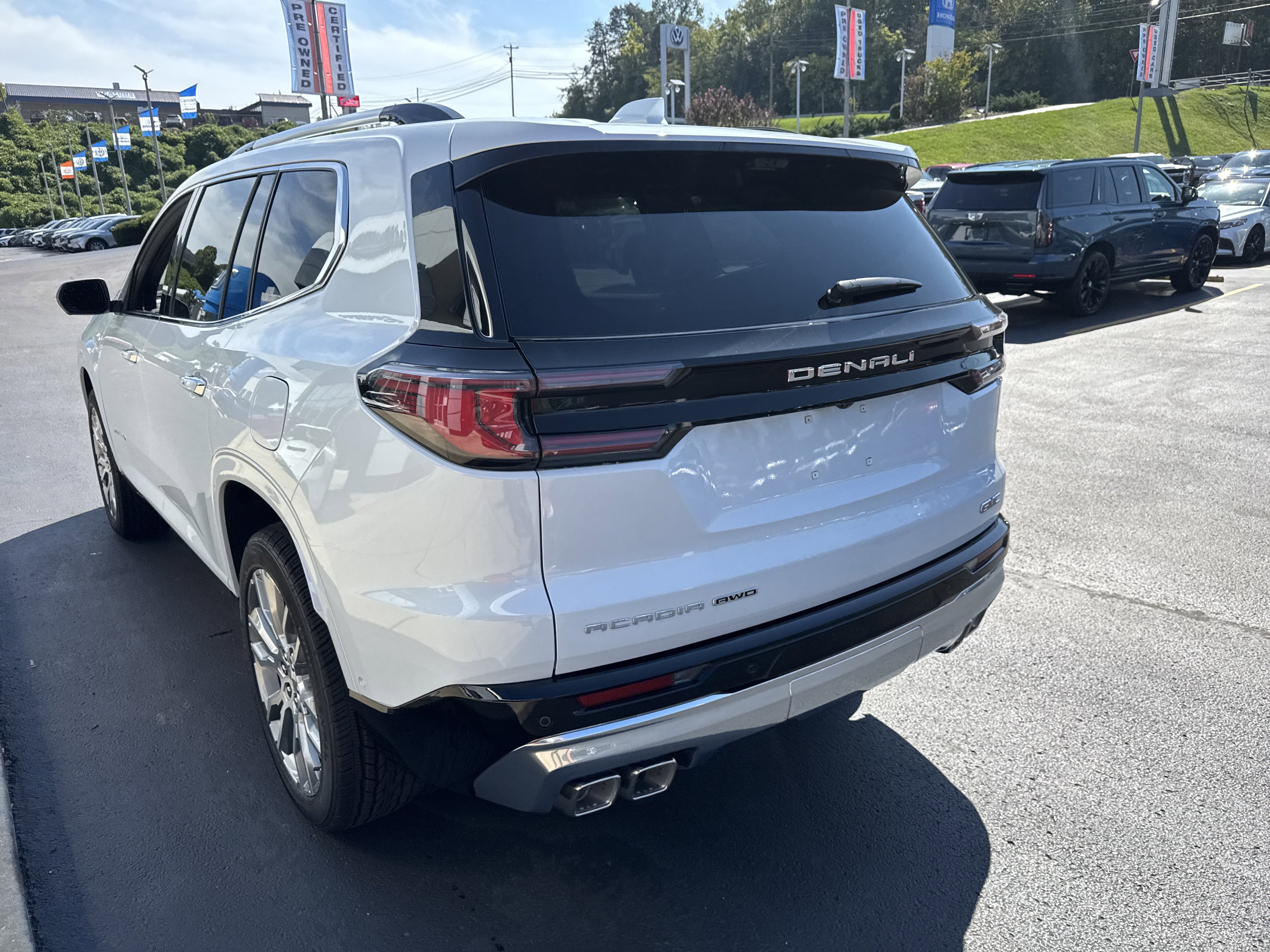 2026 GMC Acadia Denali