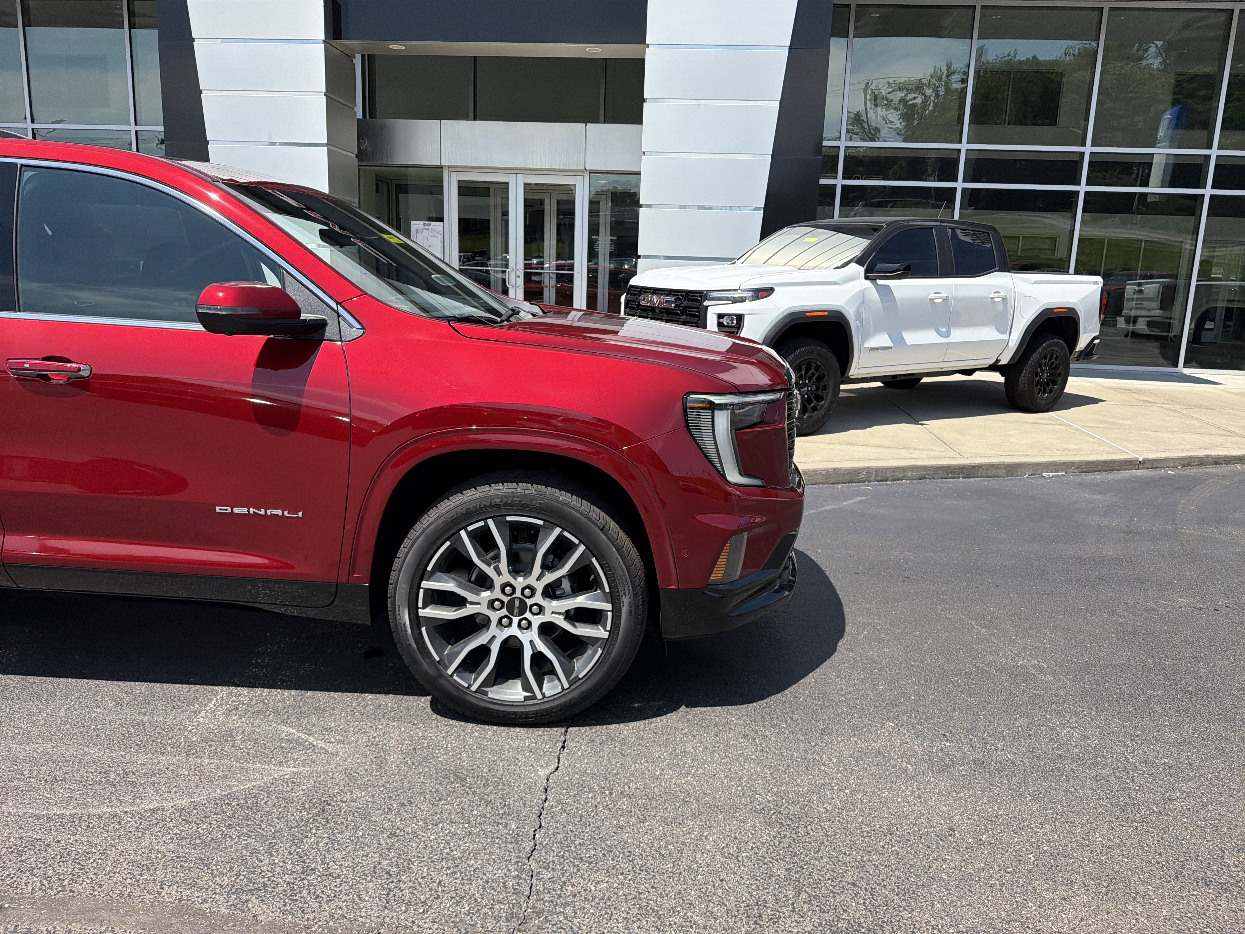 2026 GMC Acadia Denali Ultimate