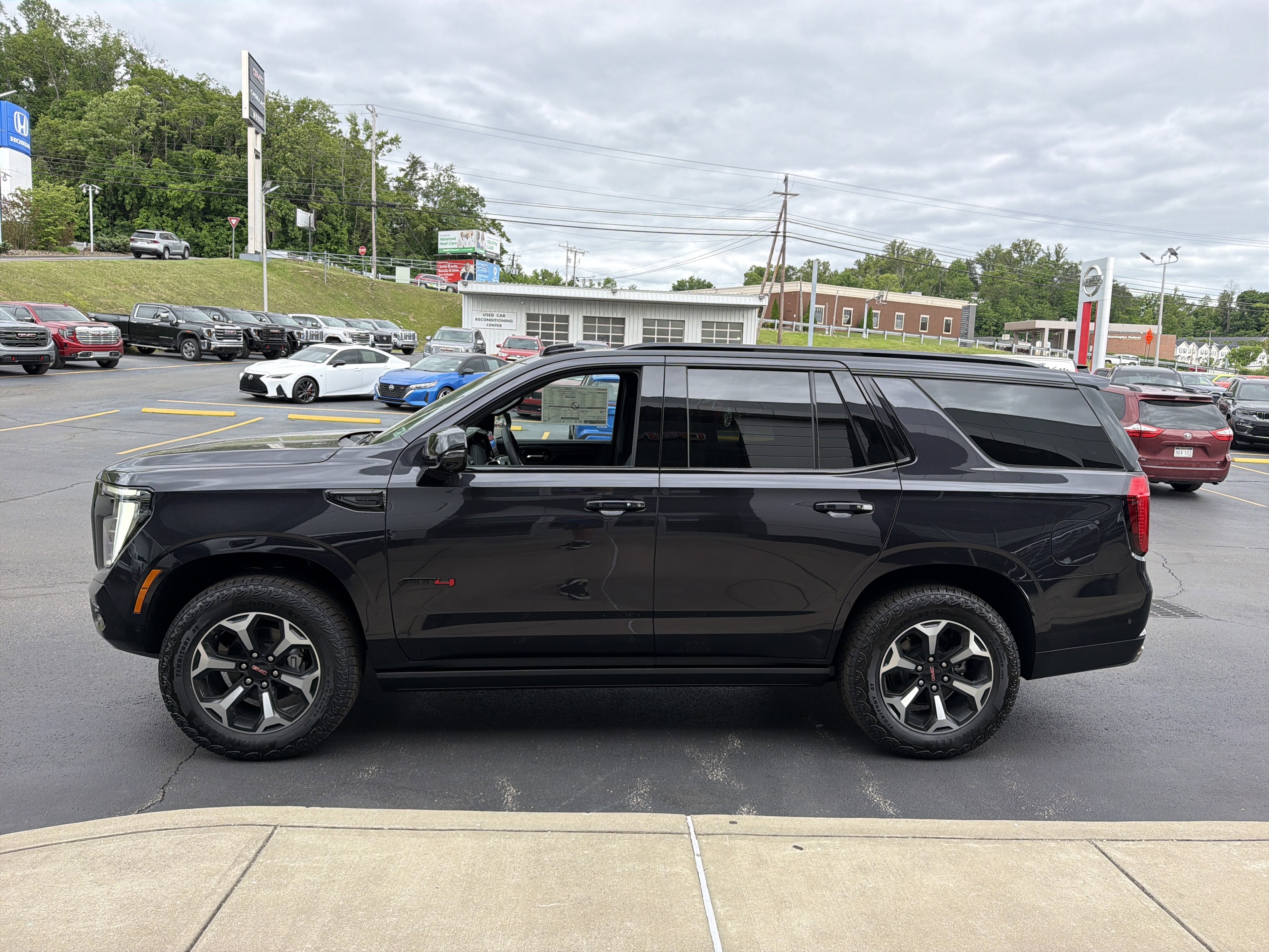 2026 GMC Yukon AT4