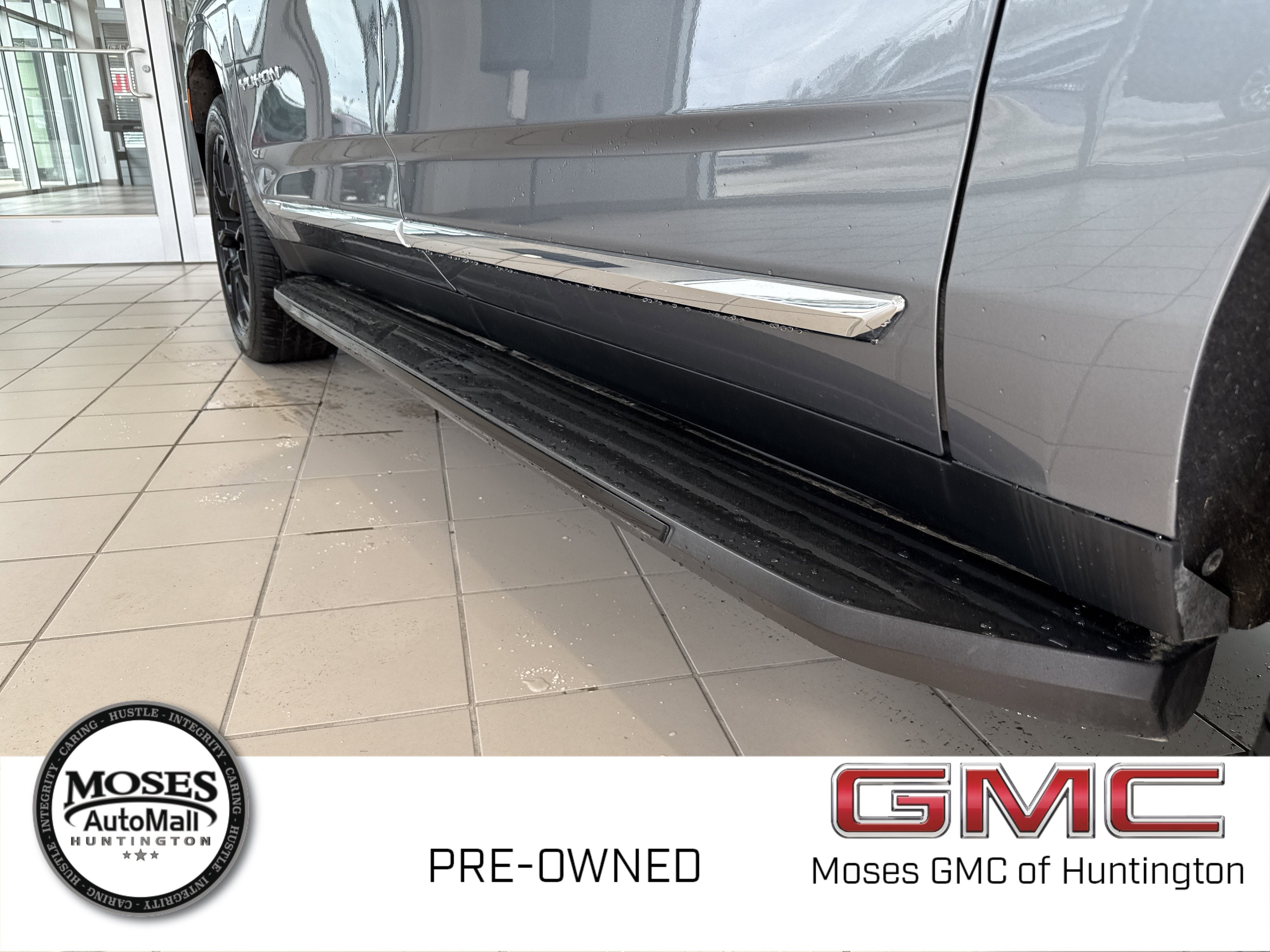 2022 GMC Yukon XL SLT