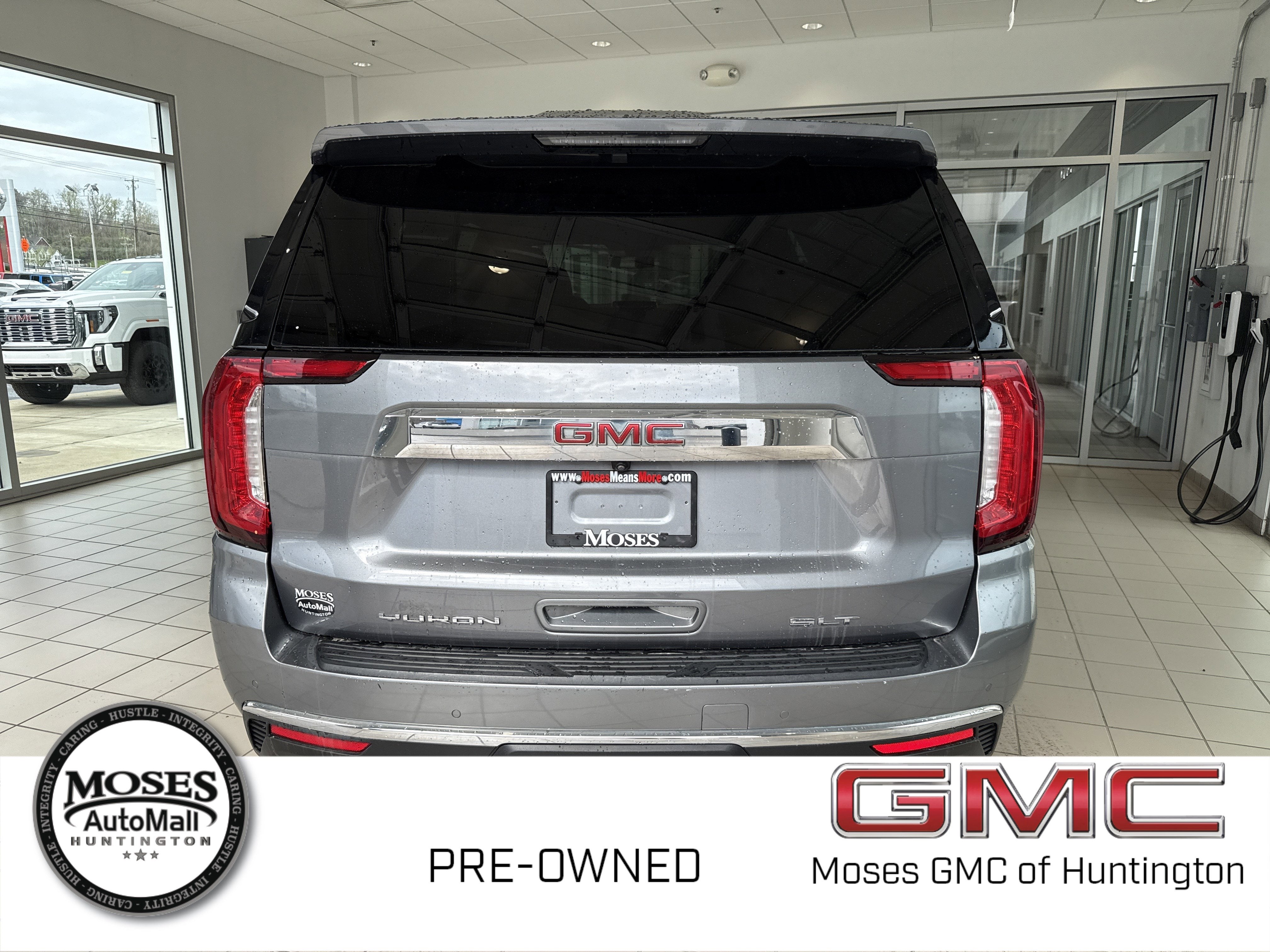 2022 GMC Yukon XL SLT