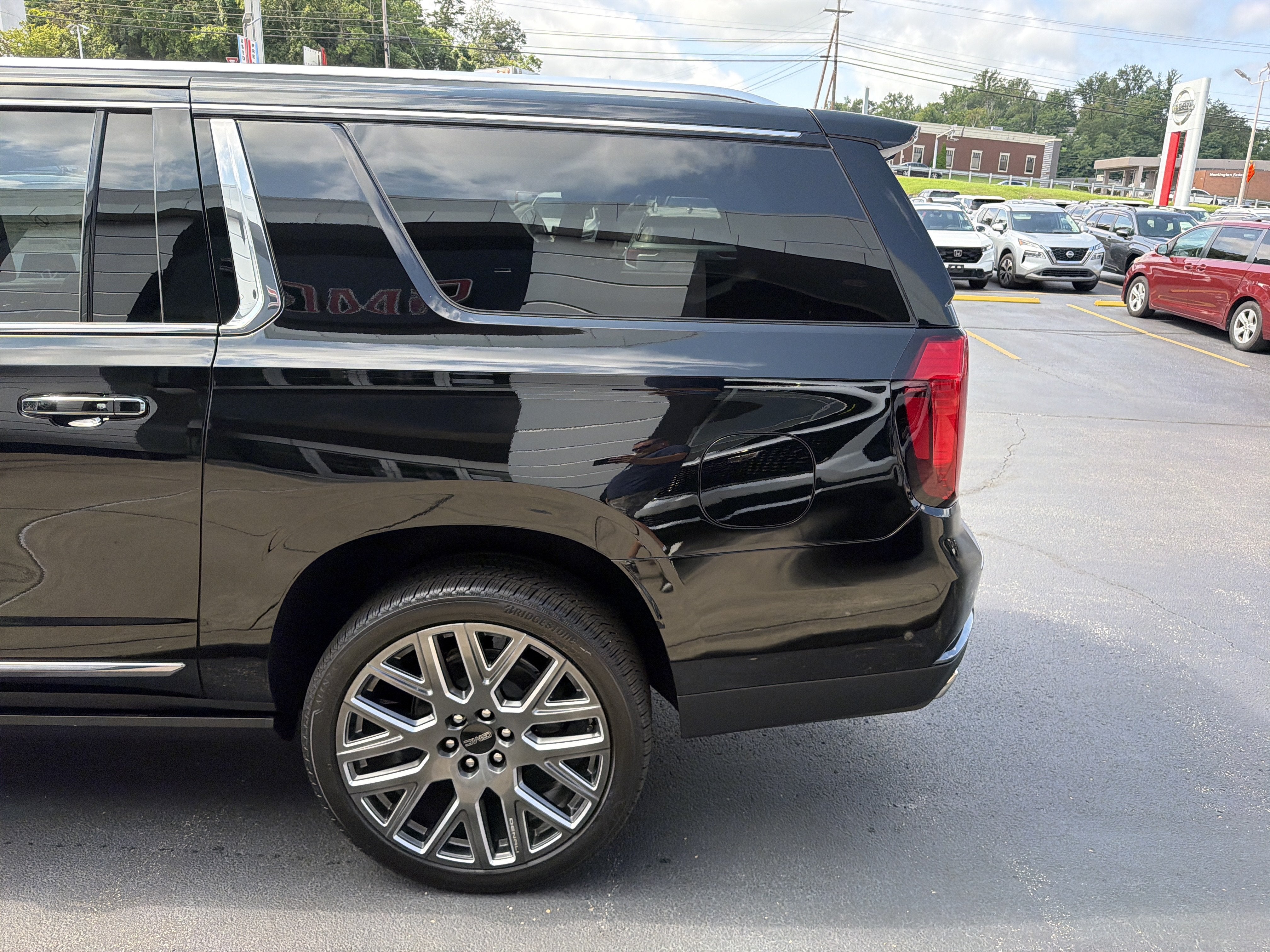 2026 GMC Yukon XL Denali Ultimate