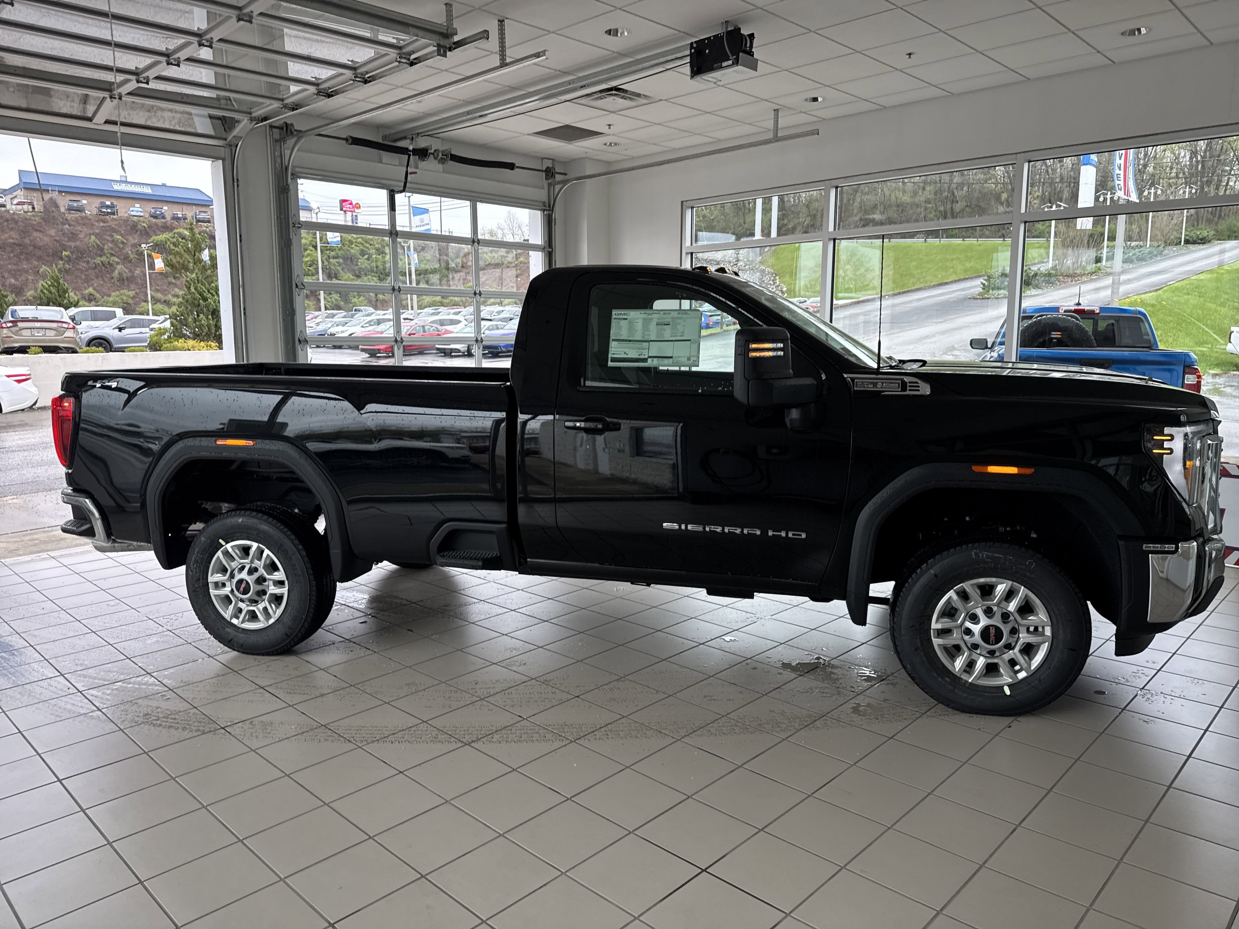 2025 GMC Sierra 2500 HD SLE