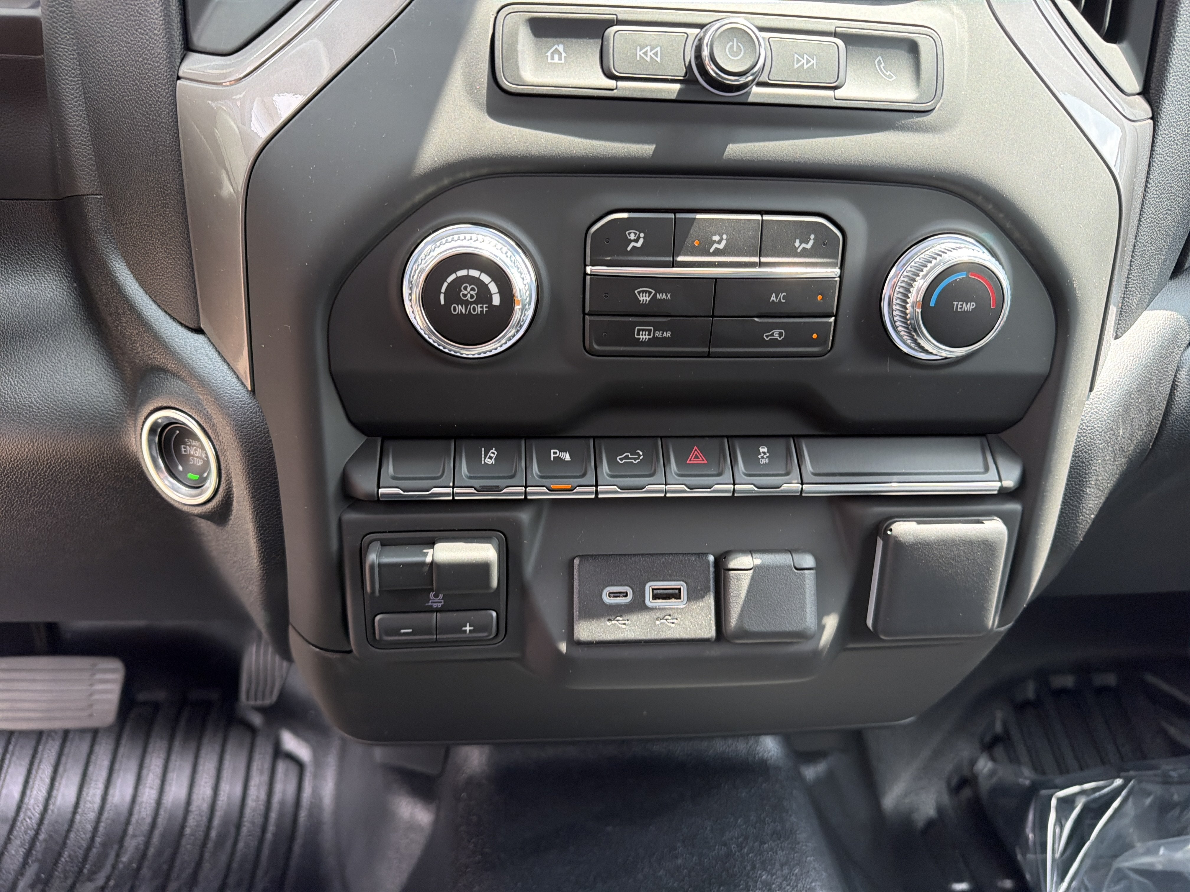 2026 GMC Sierra 3500 HD Pro