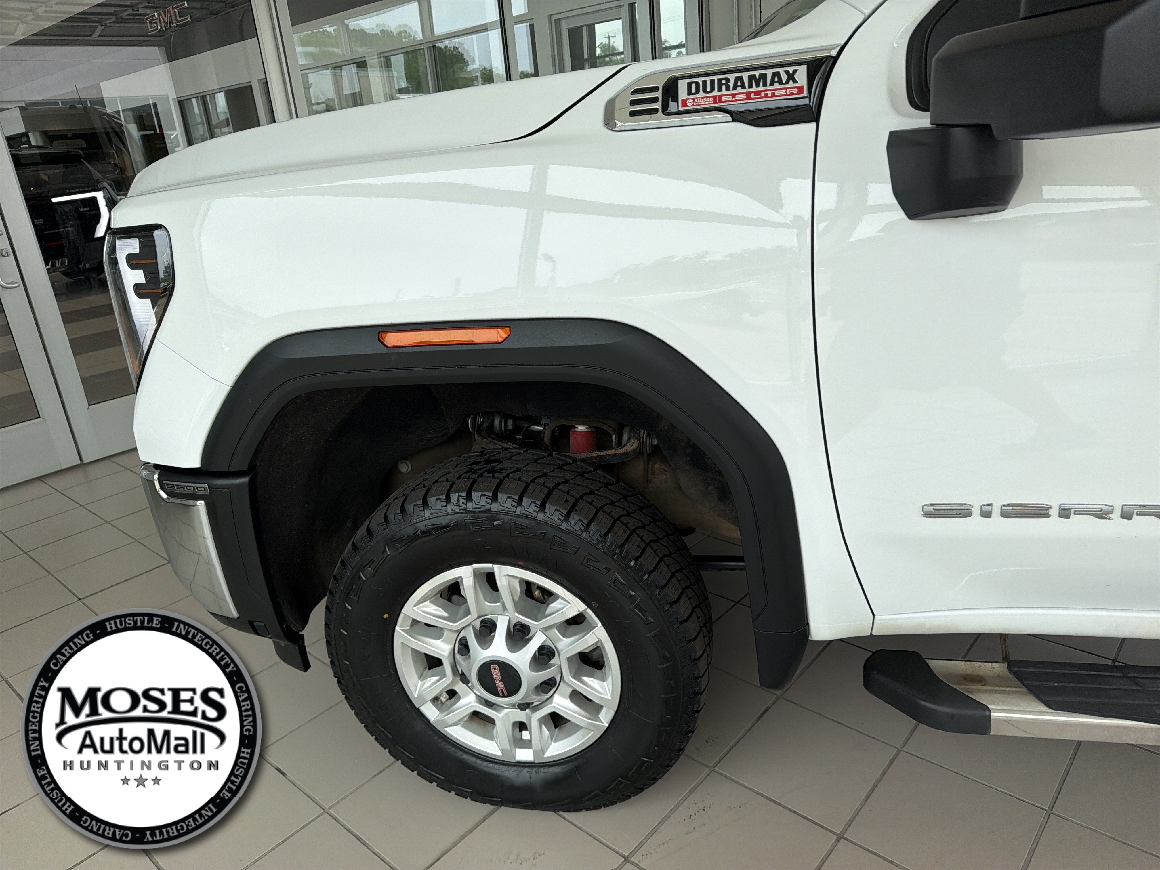 2024 GMC Sierra 2500 HD Pro