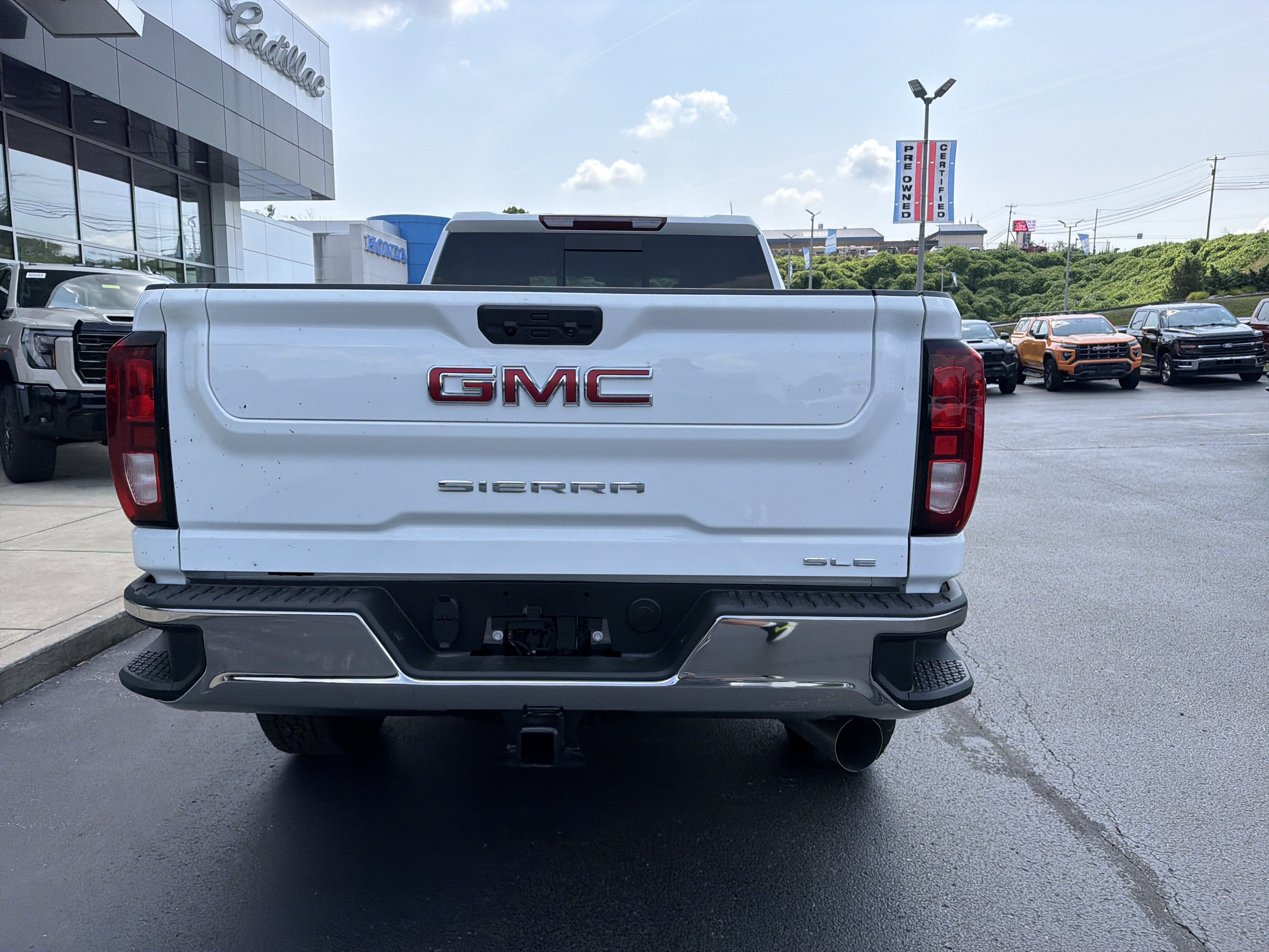 2026 GMC Sierra 2500 HD SLE