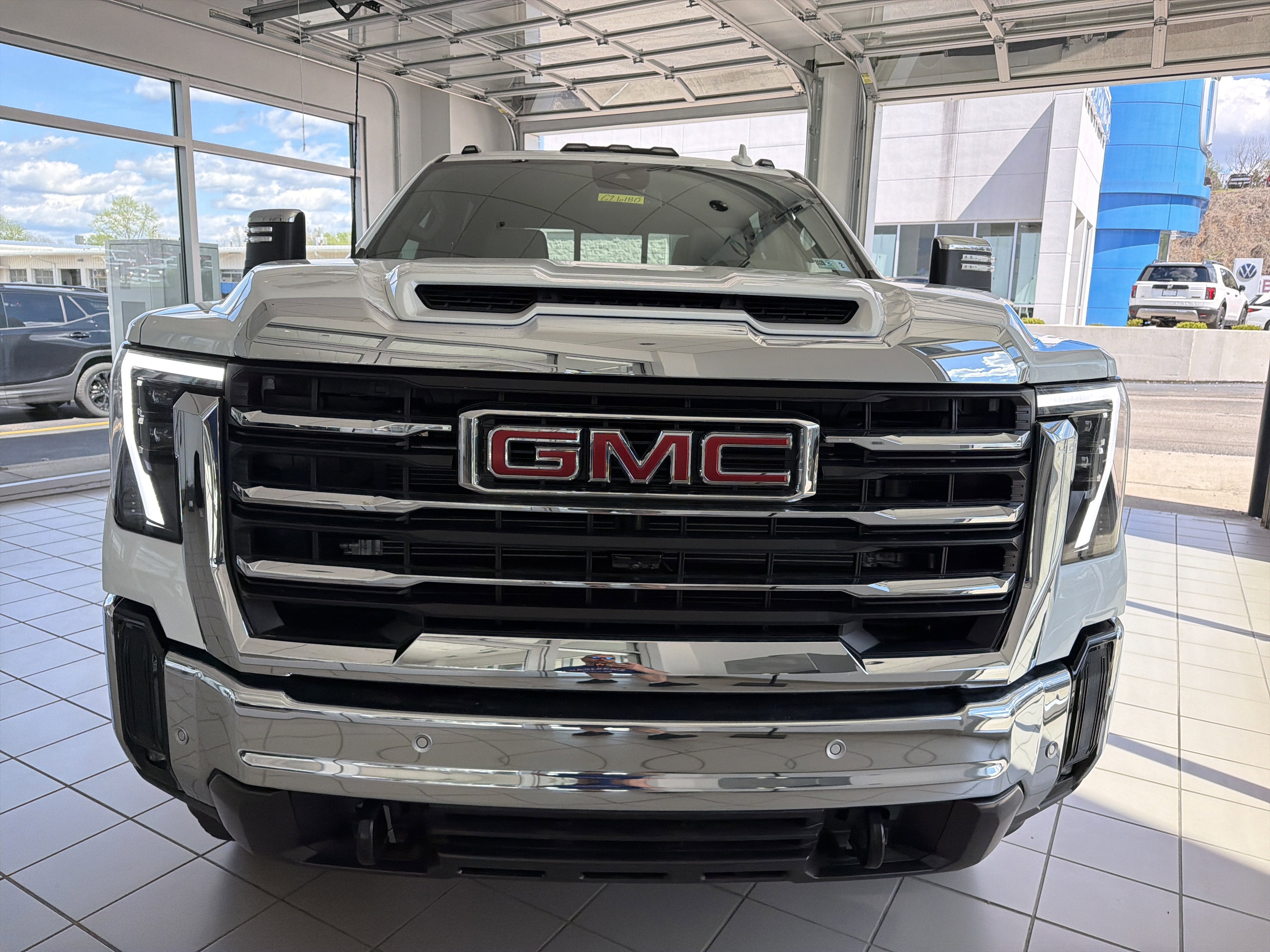 2026 GMC Sierra 2500 HD SLT