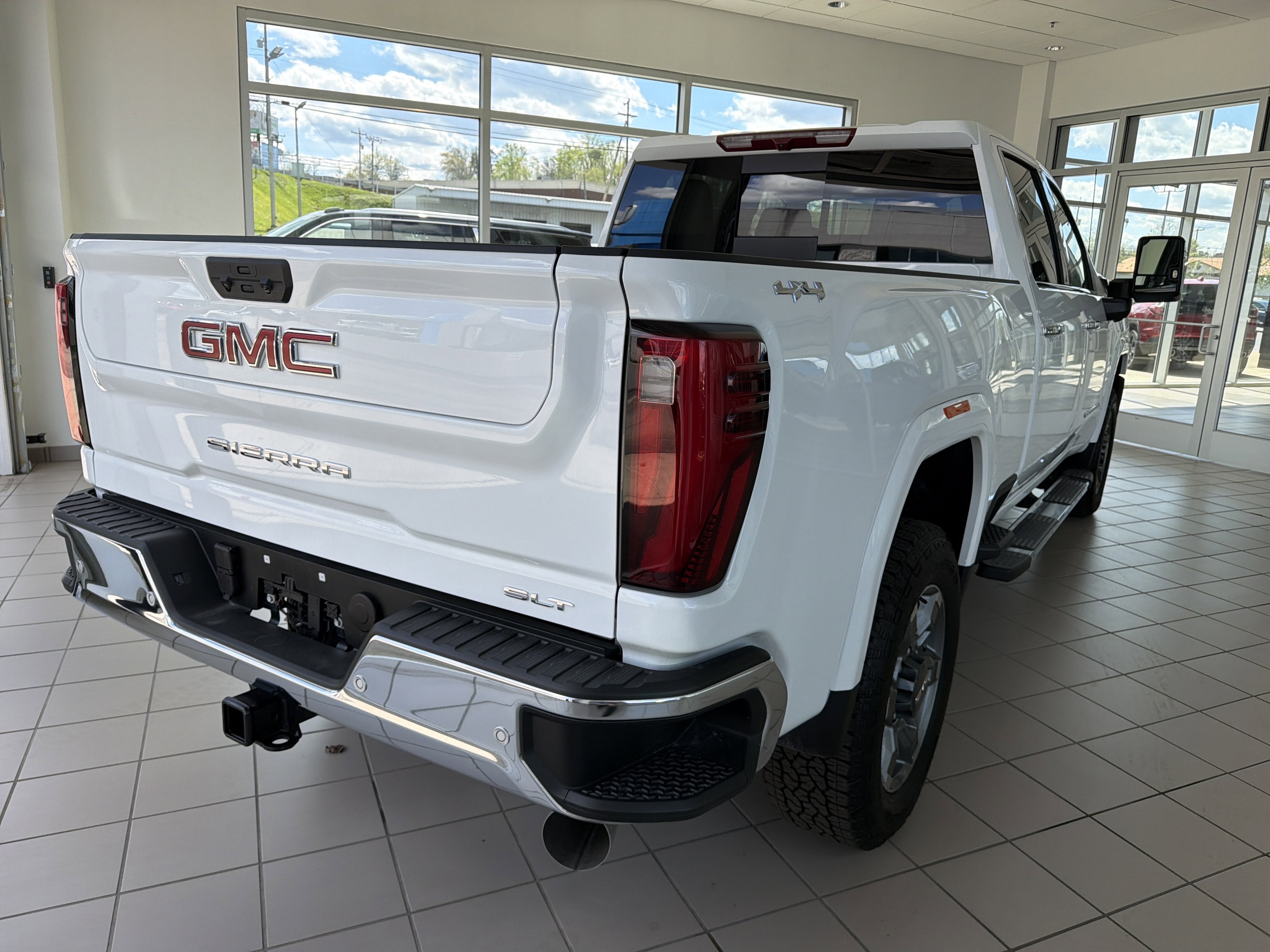 2026 GMC Sierra 2500 HD SLT