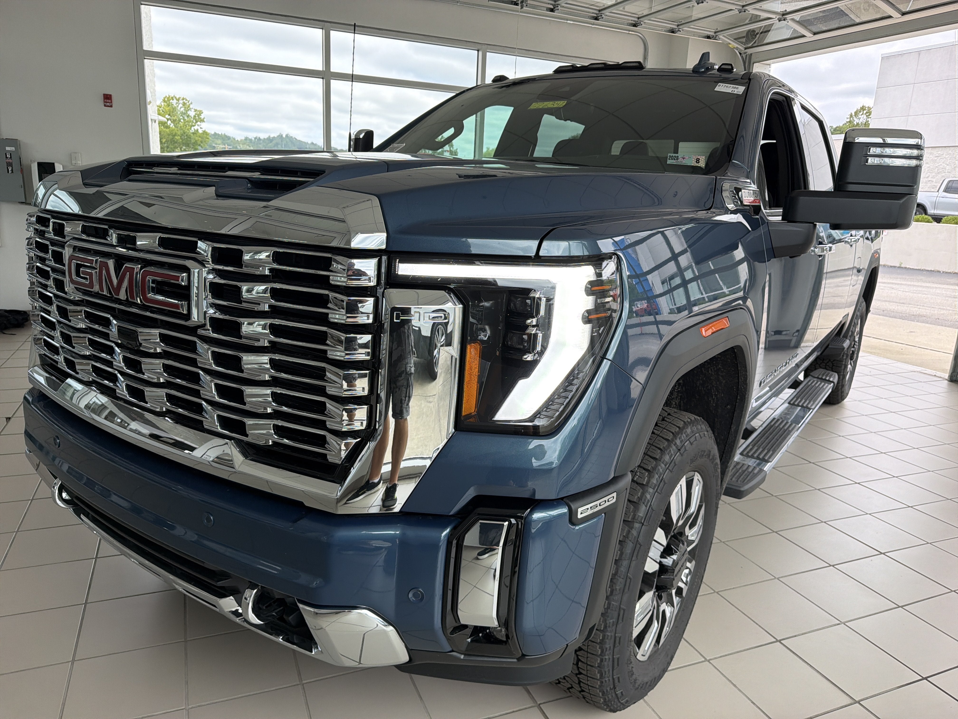 2026 GMC Sierra 2500 HD Denali
