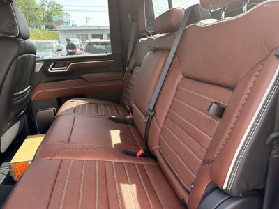 2026 GMC Sierra 3500 HD Denali Ultimate DRW