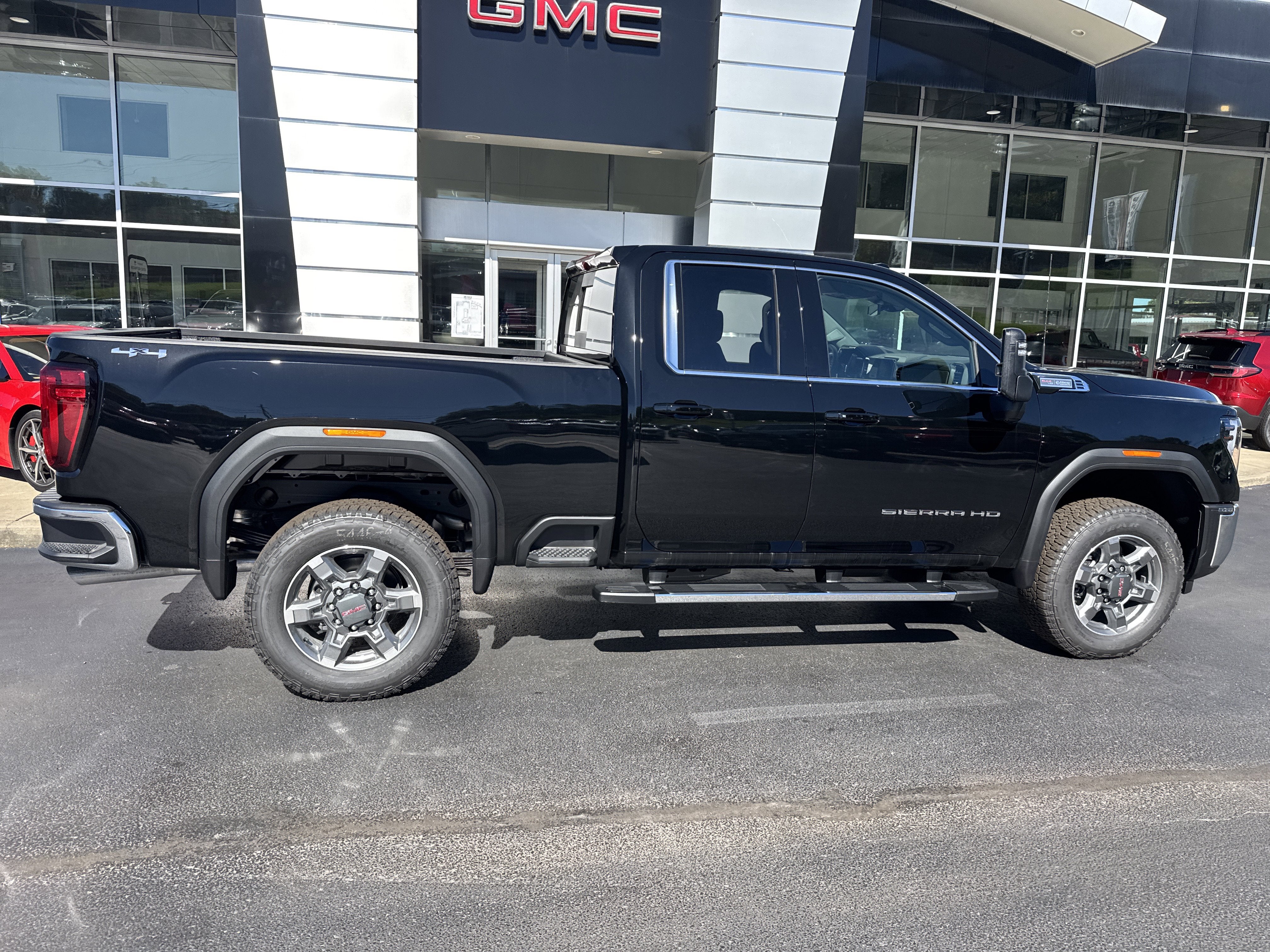 2026 GMC Sierra 2500 HD SLE
