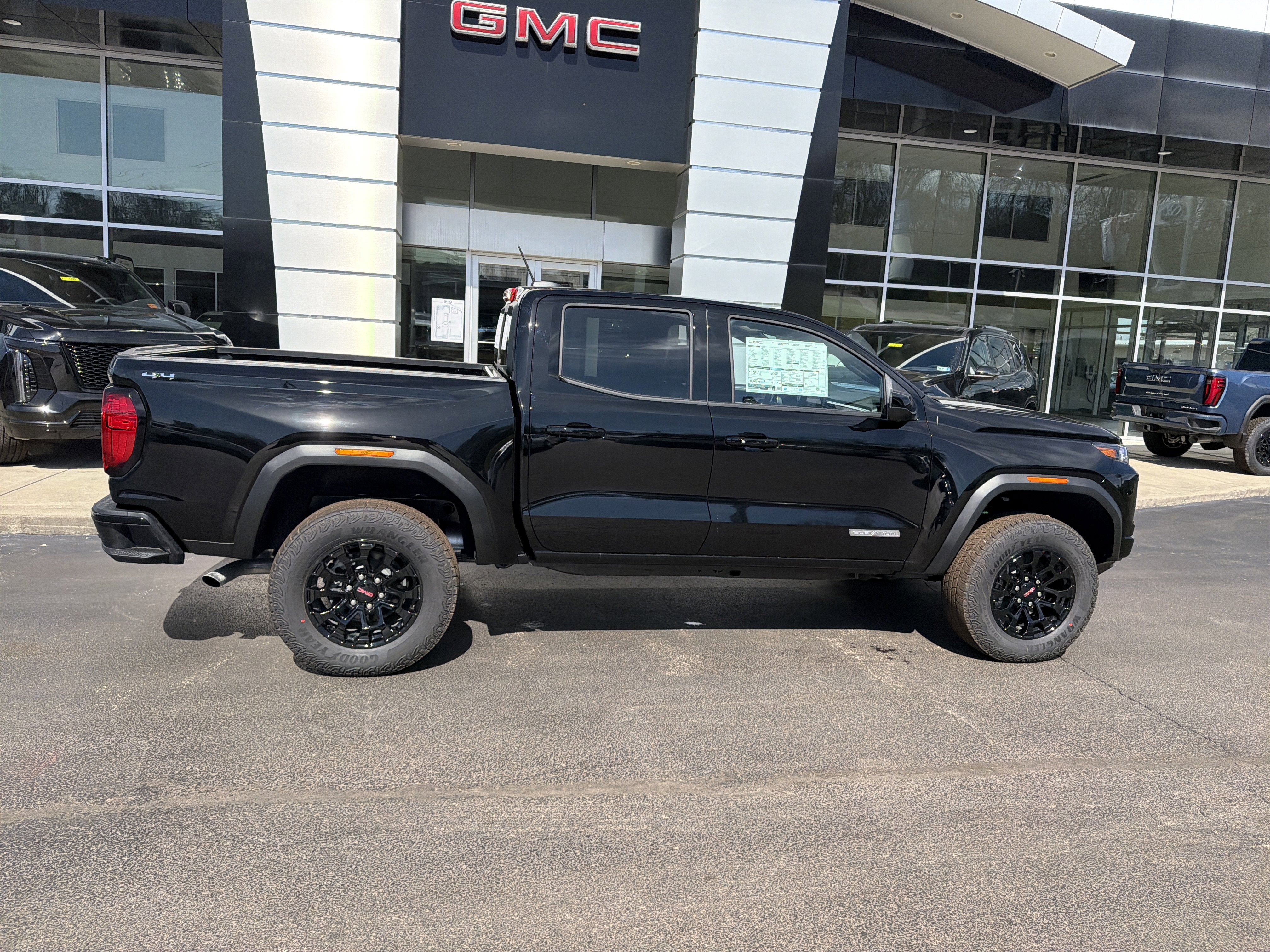 2026 GMC Canyon Elevation