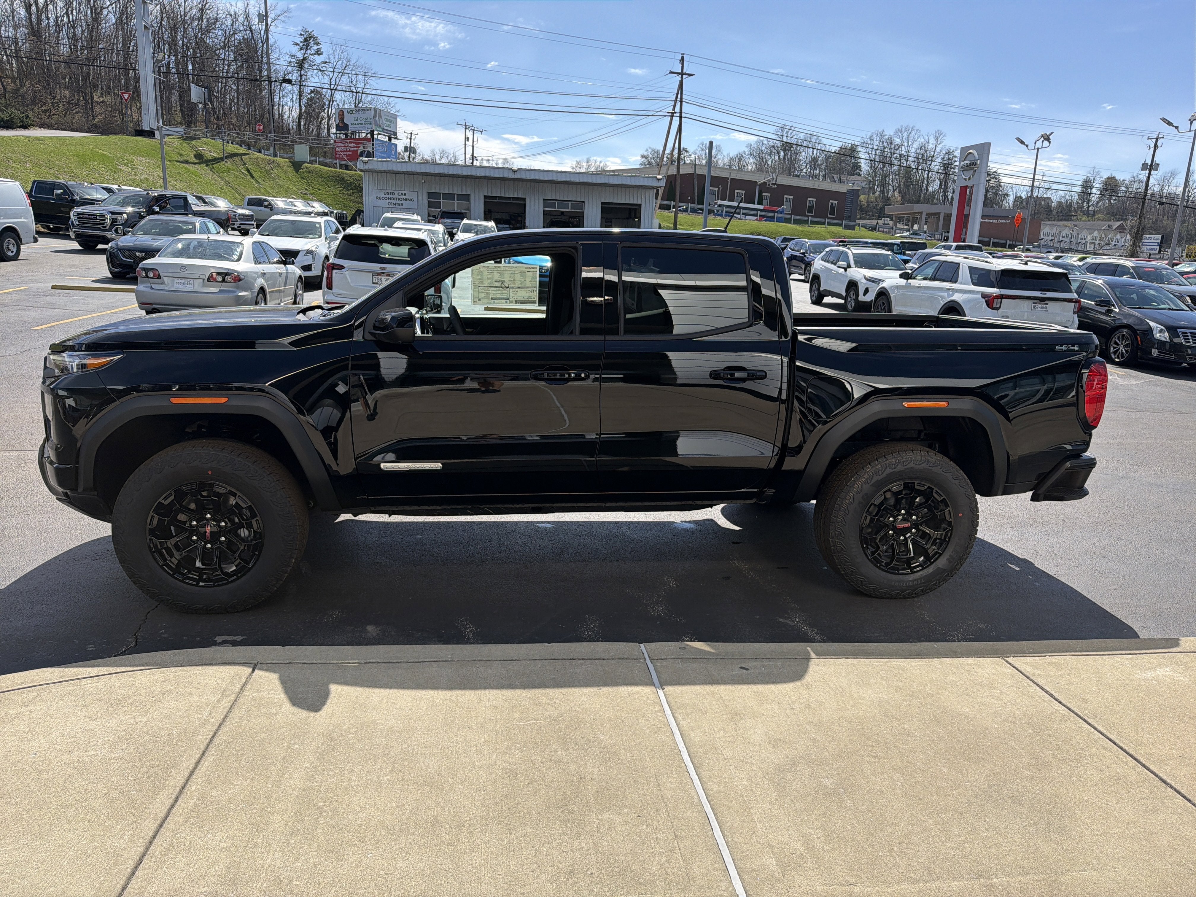 2026 GMC Canyon Elevation