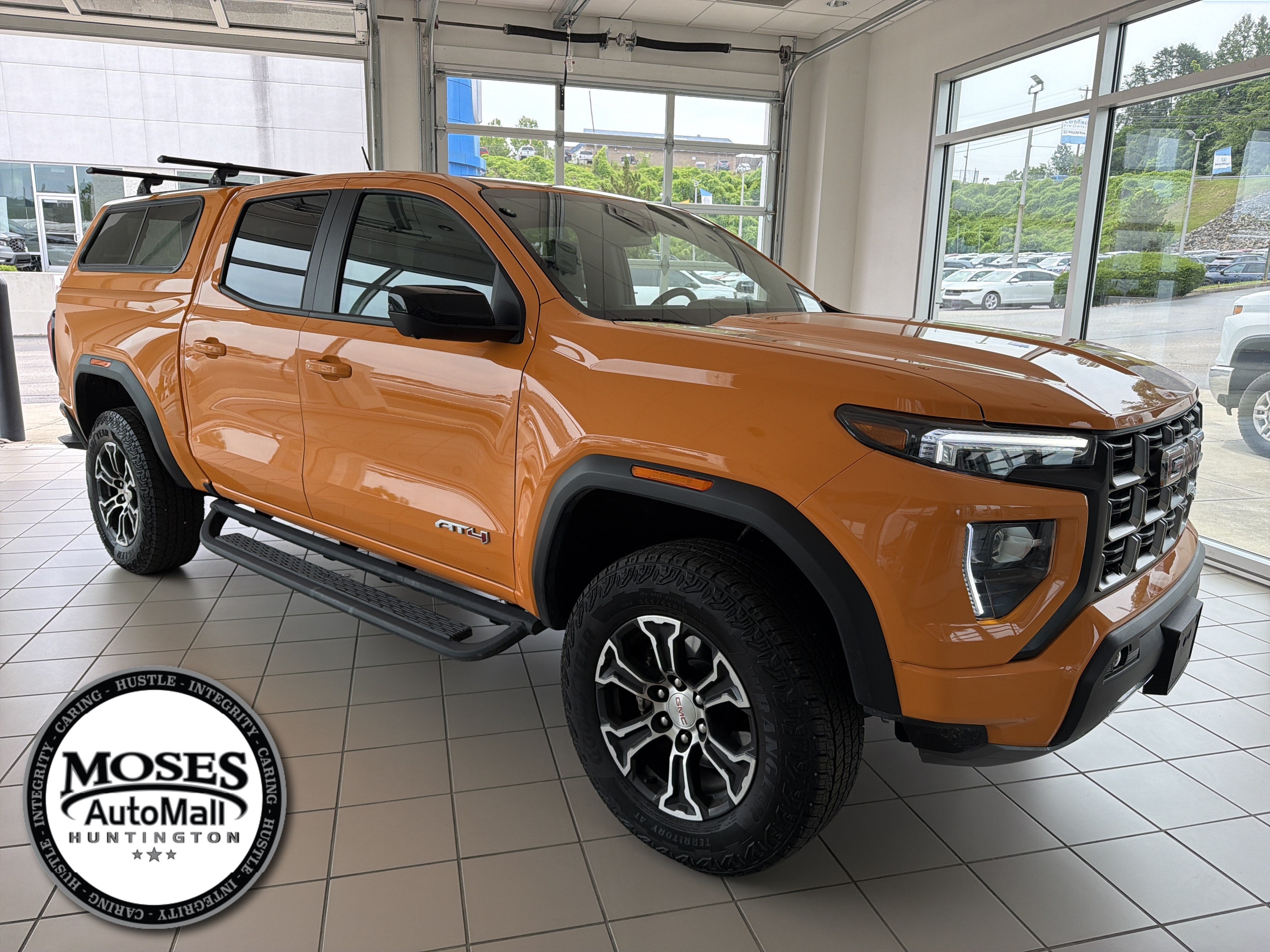 2025 GMC Canyon AT4