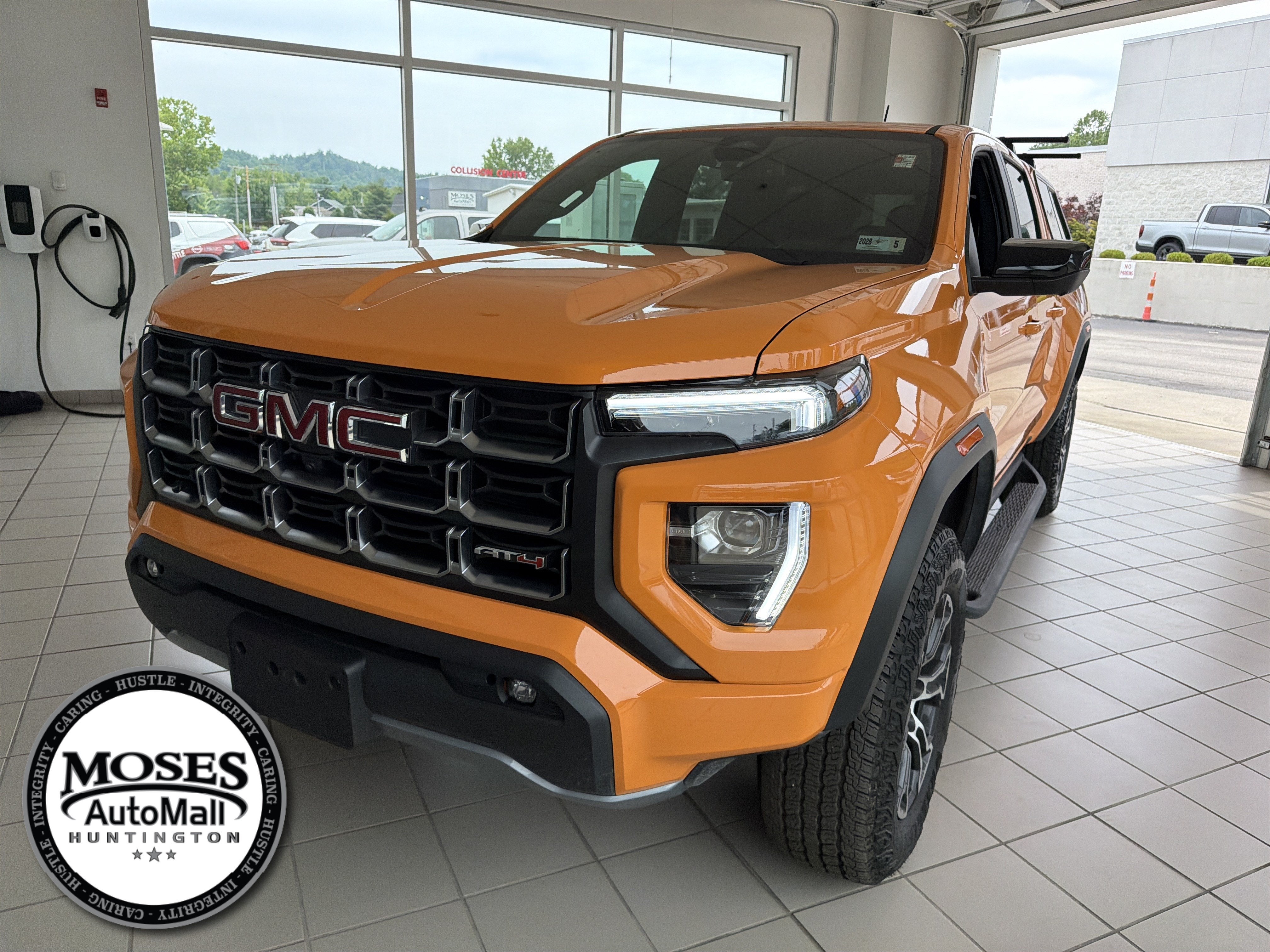 2025 GMC Canyon AT4