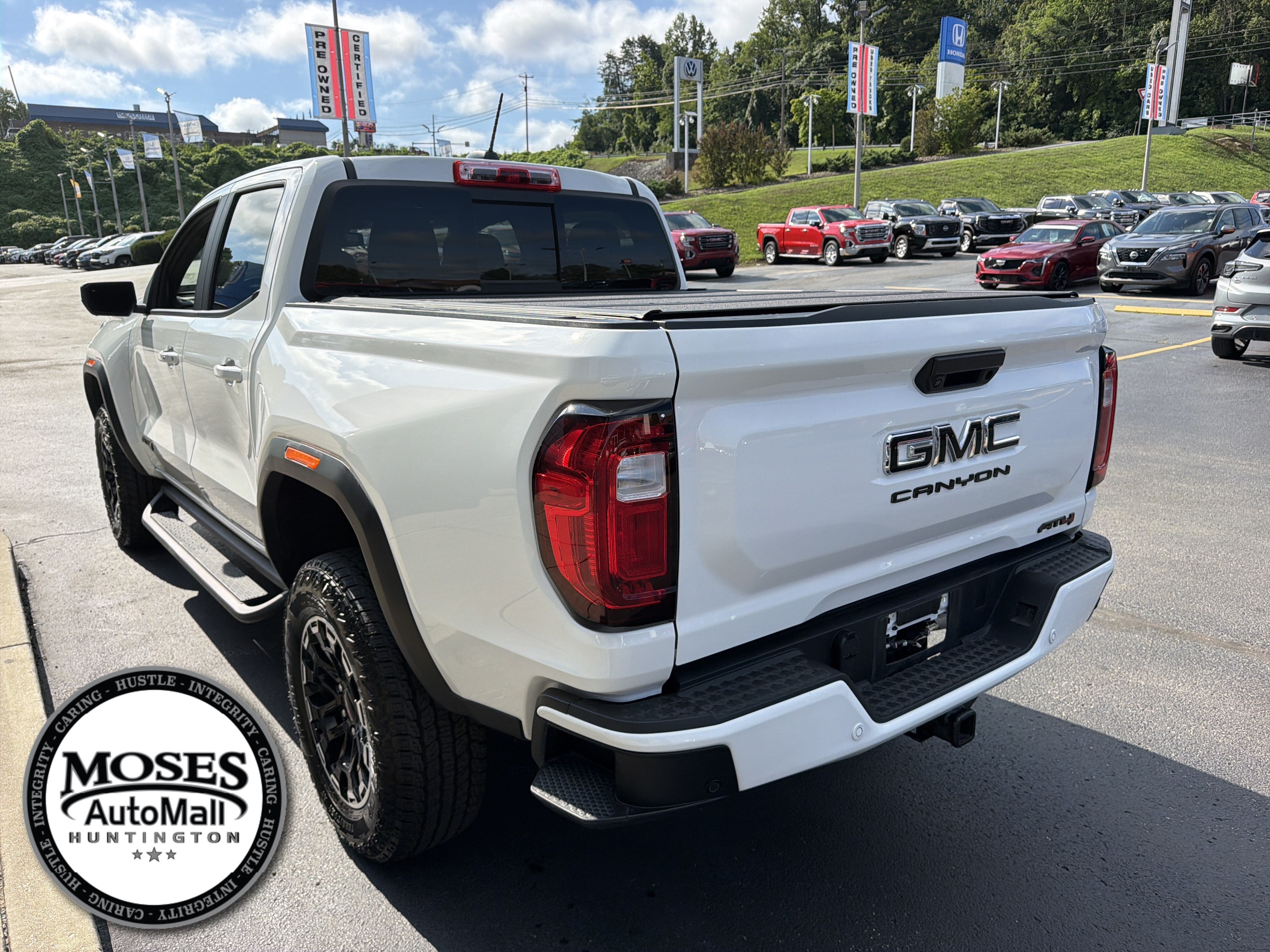 2026 GMC Canyon AT4