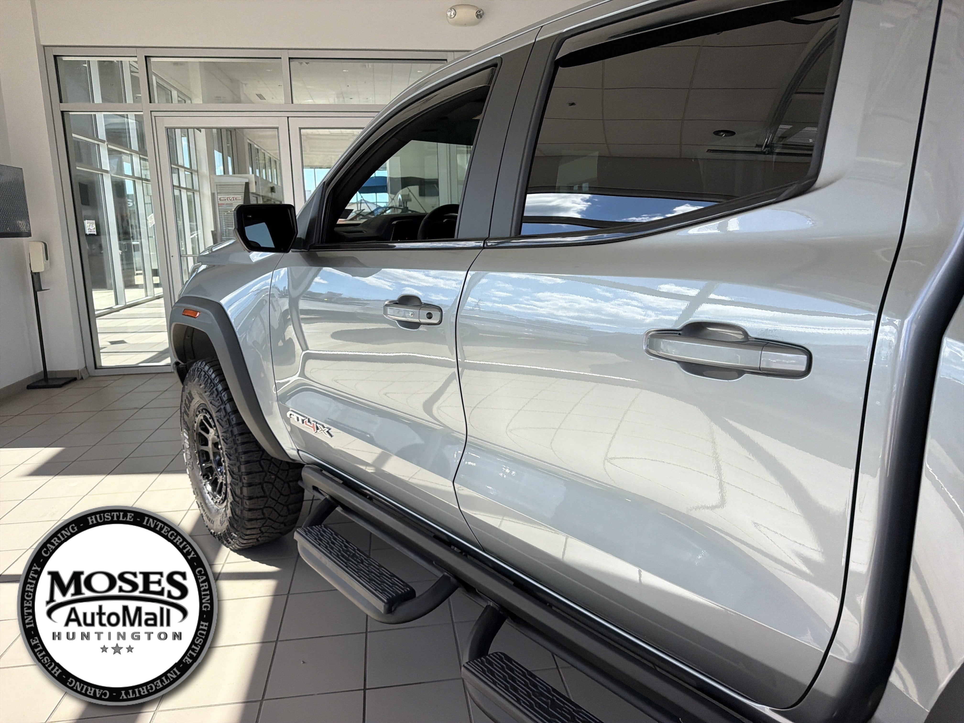 2024 GMC Canyon AT4X