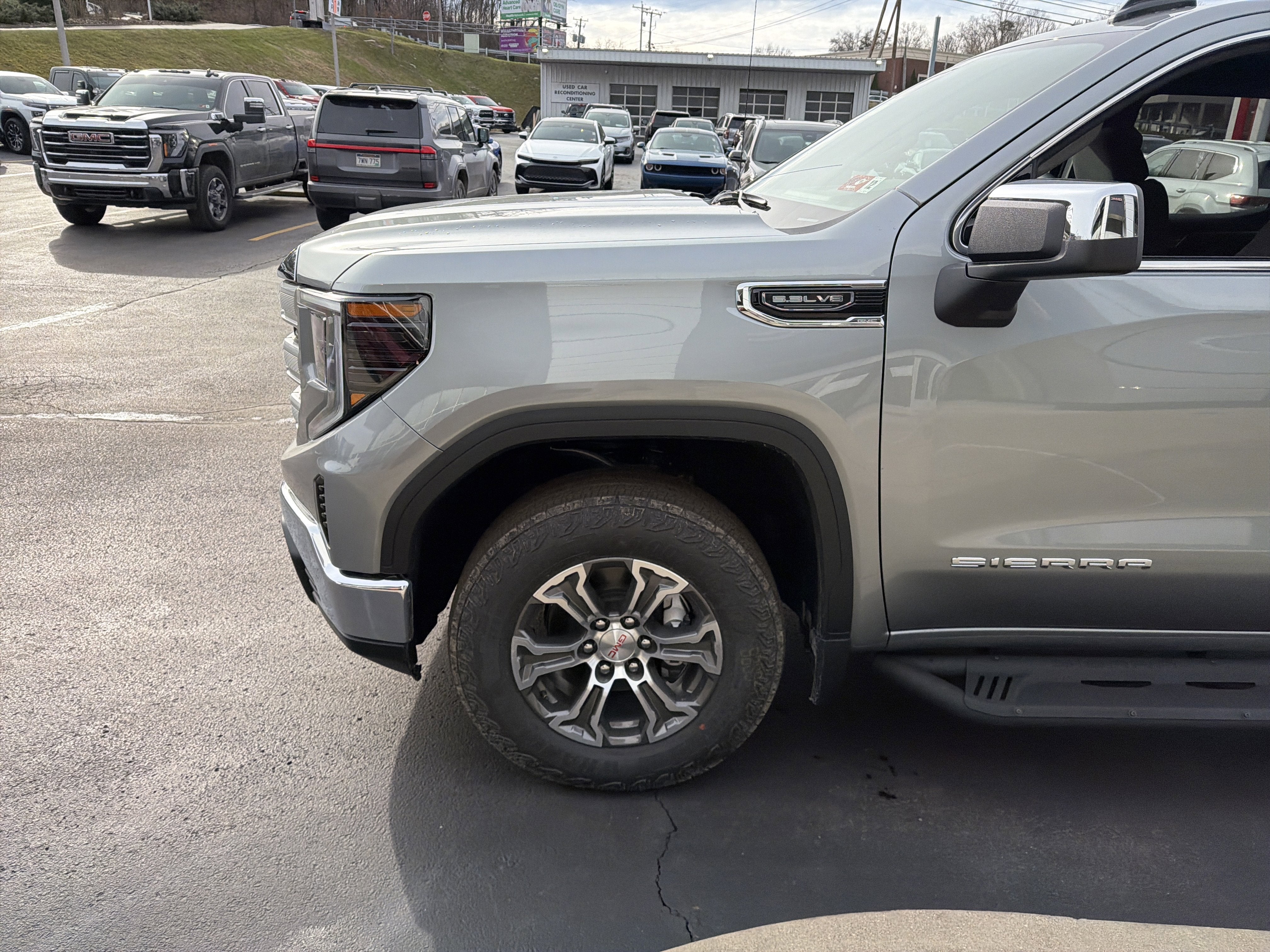 2026 GMC Sierra 1500 SLE