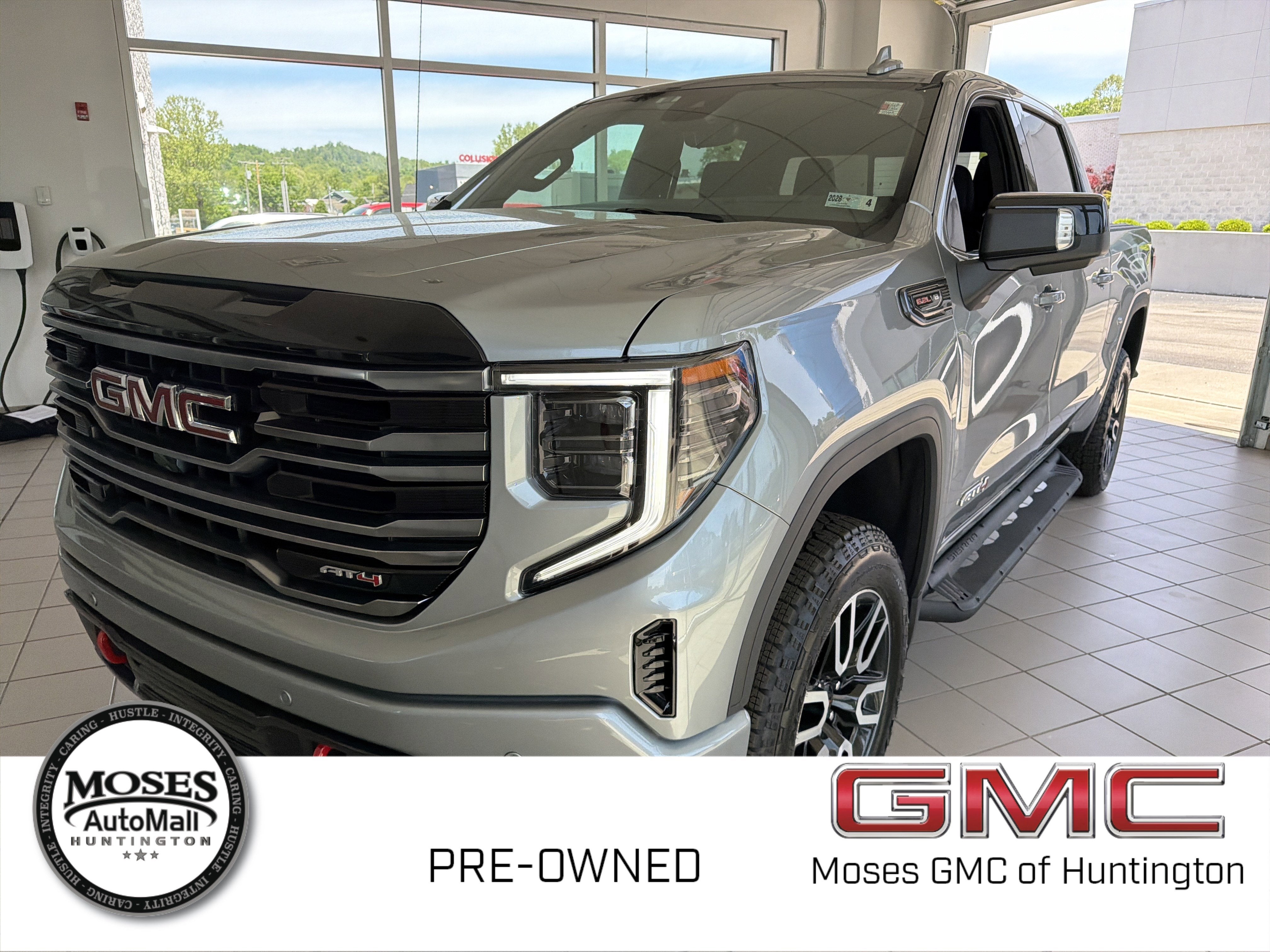 2025 GMC Sierra 1500 AT4