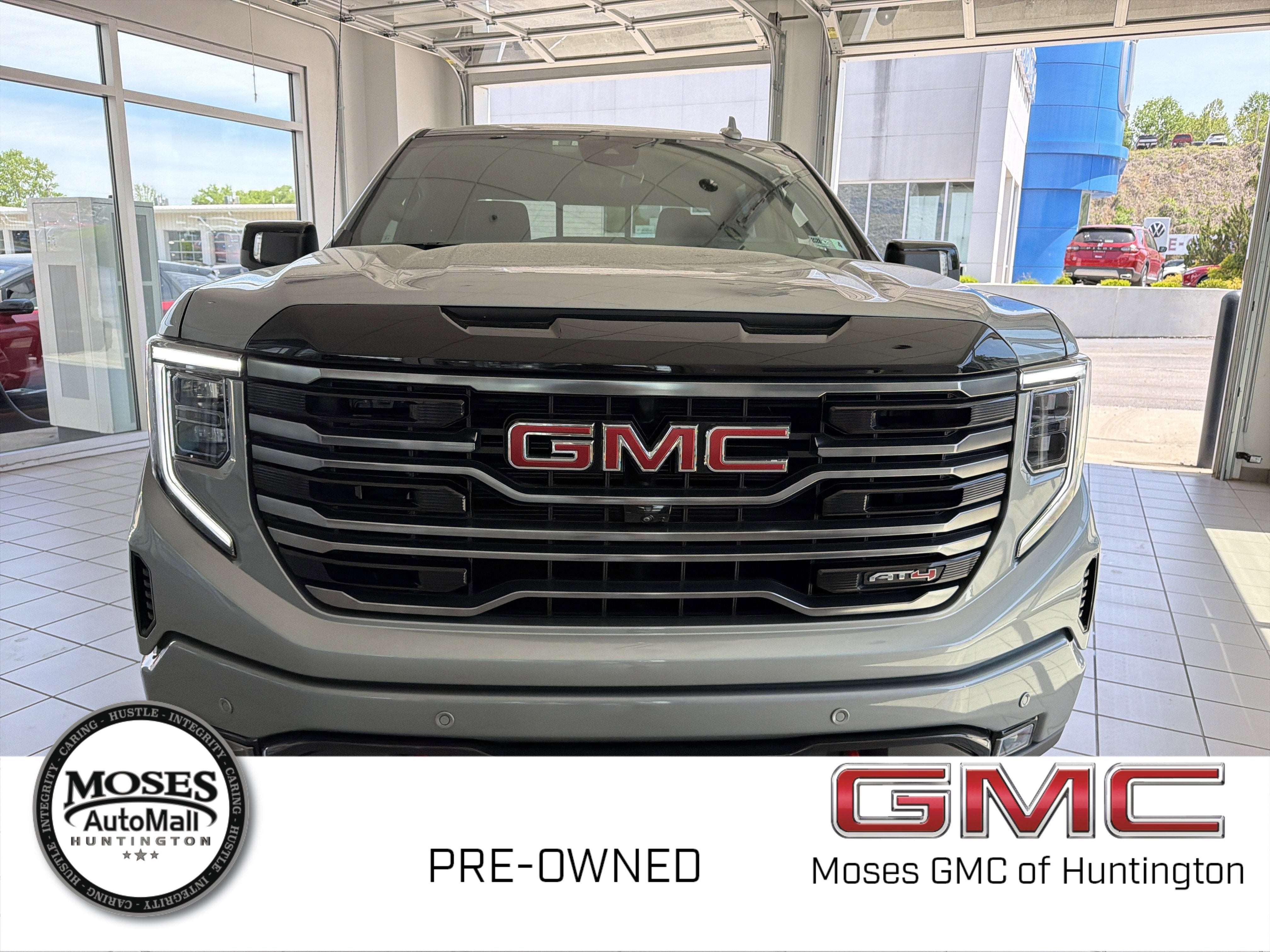 2025 GMC Sierra 1500 AT4
