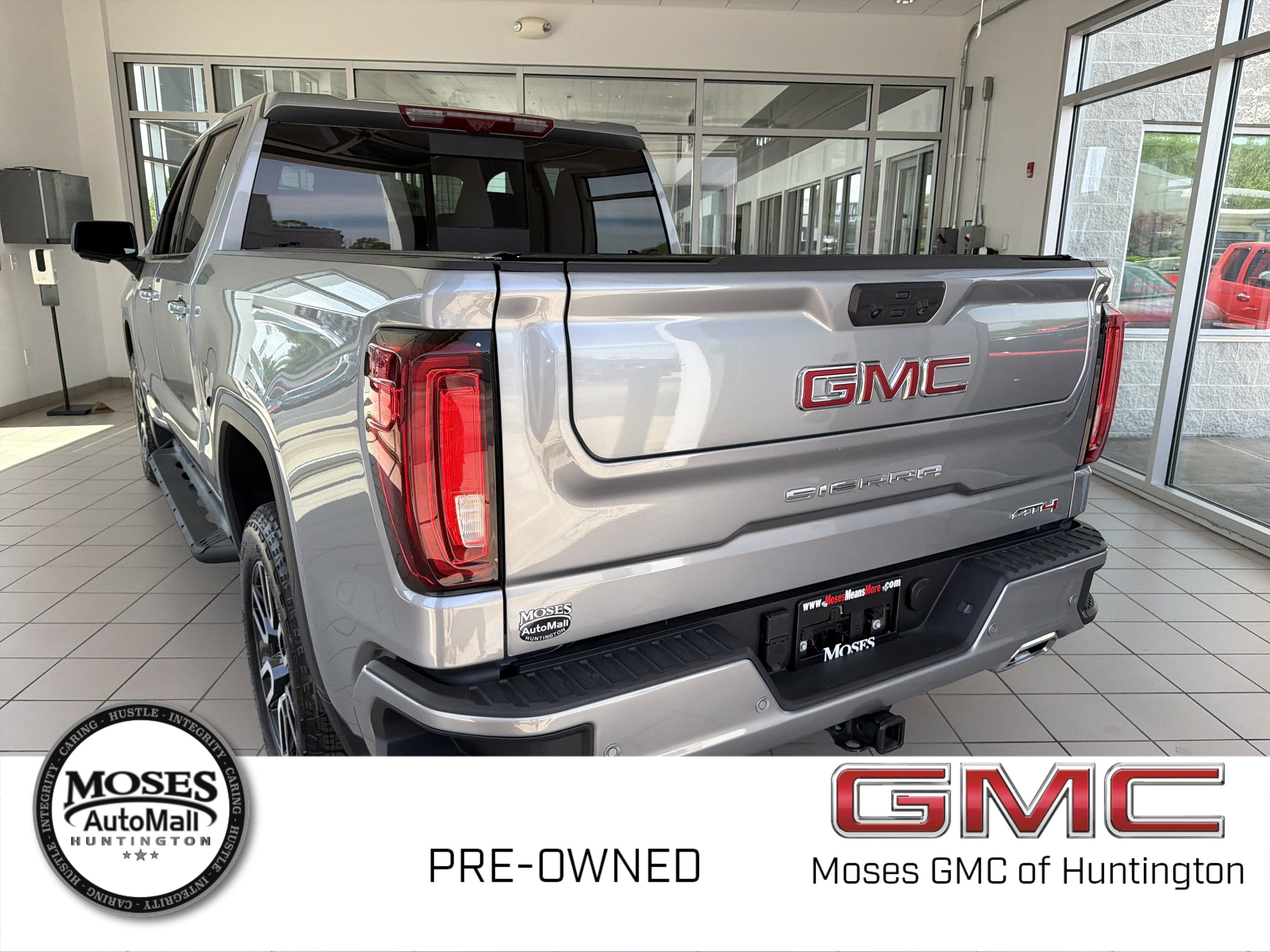 2025 GMC Sierra 1500 AT4