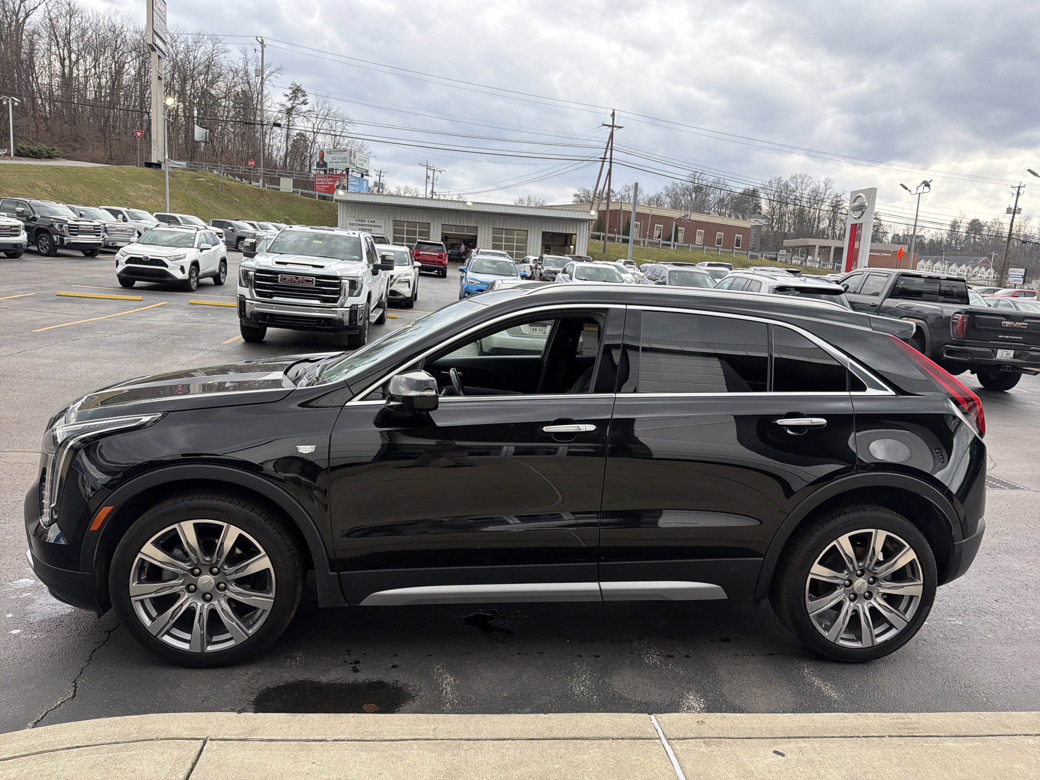 2020 Cadillac XT4 AWD Premium Luxury