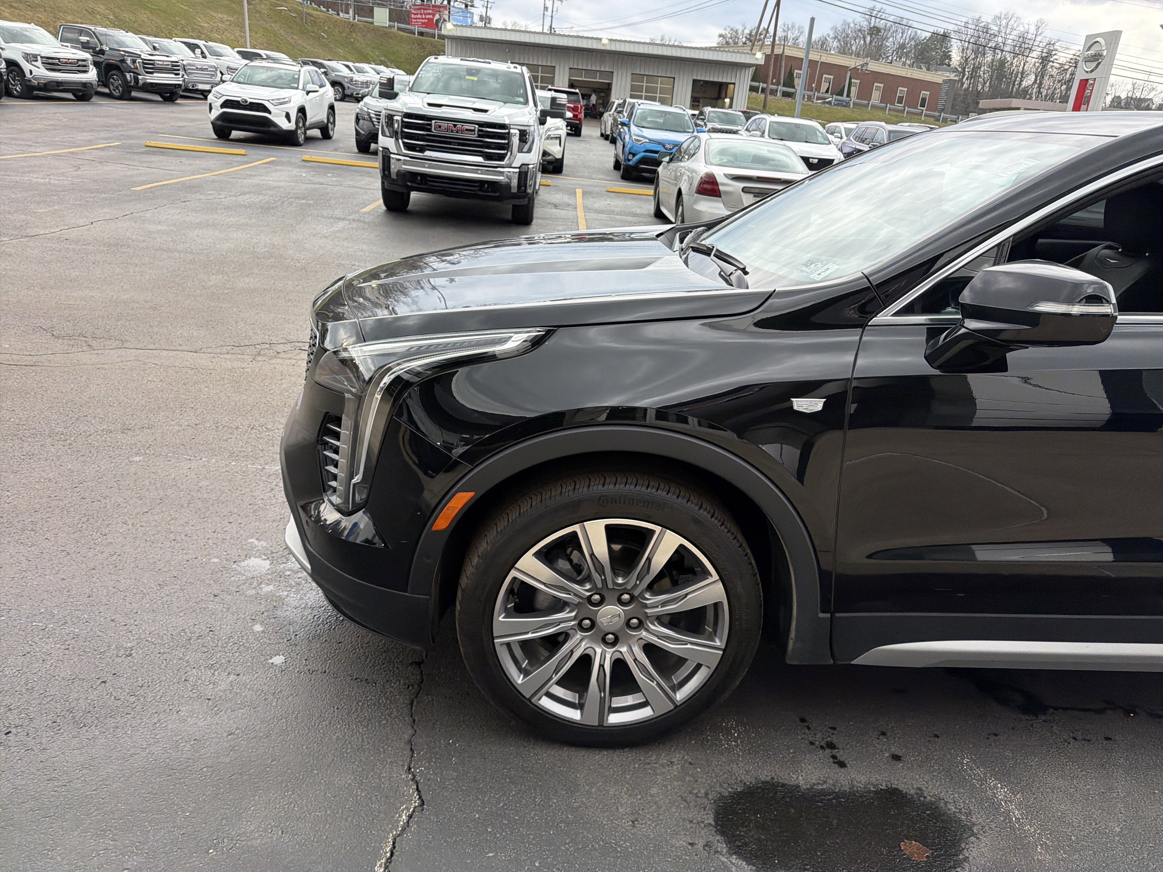 2020 Cadillac XT4 AWD Premium Luxury