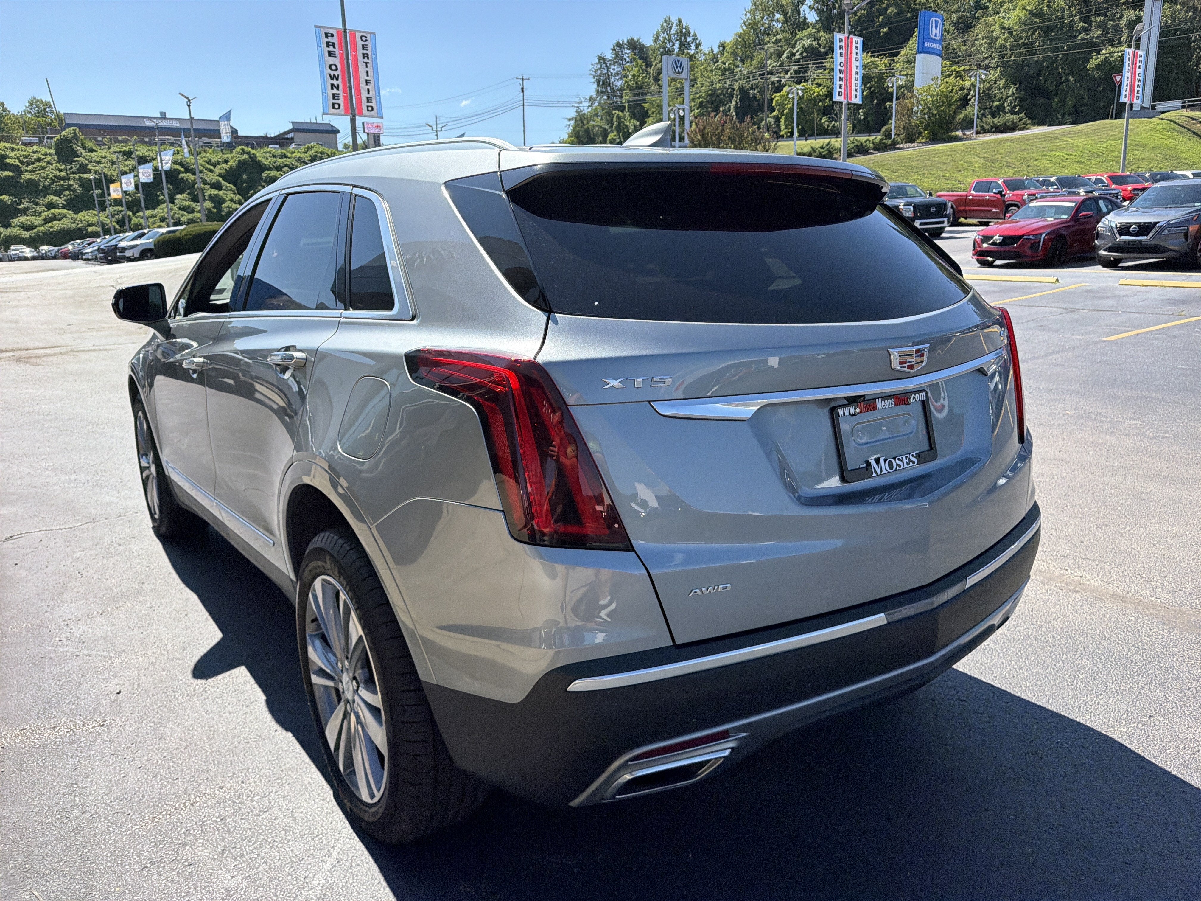2025 Cadillac XT5 Premium Luxury
