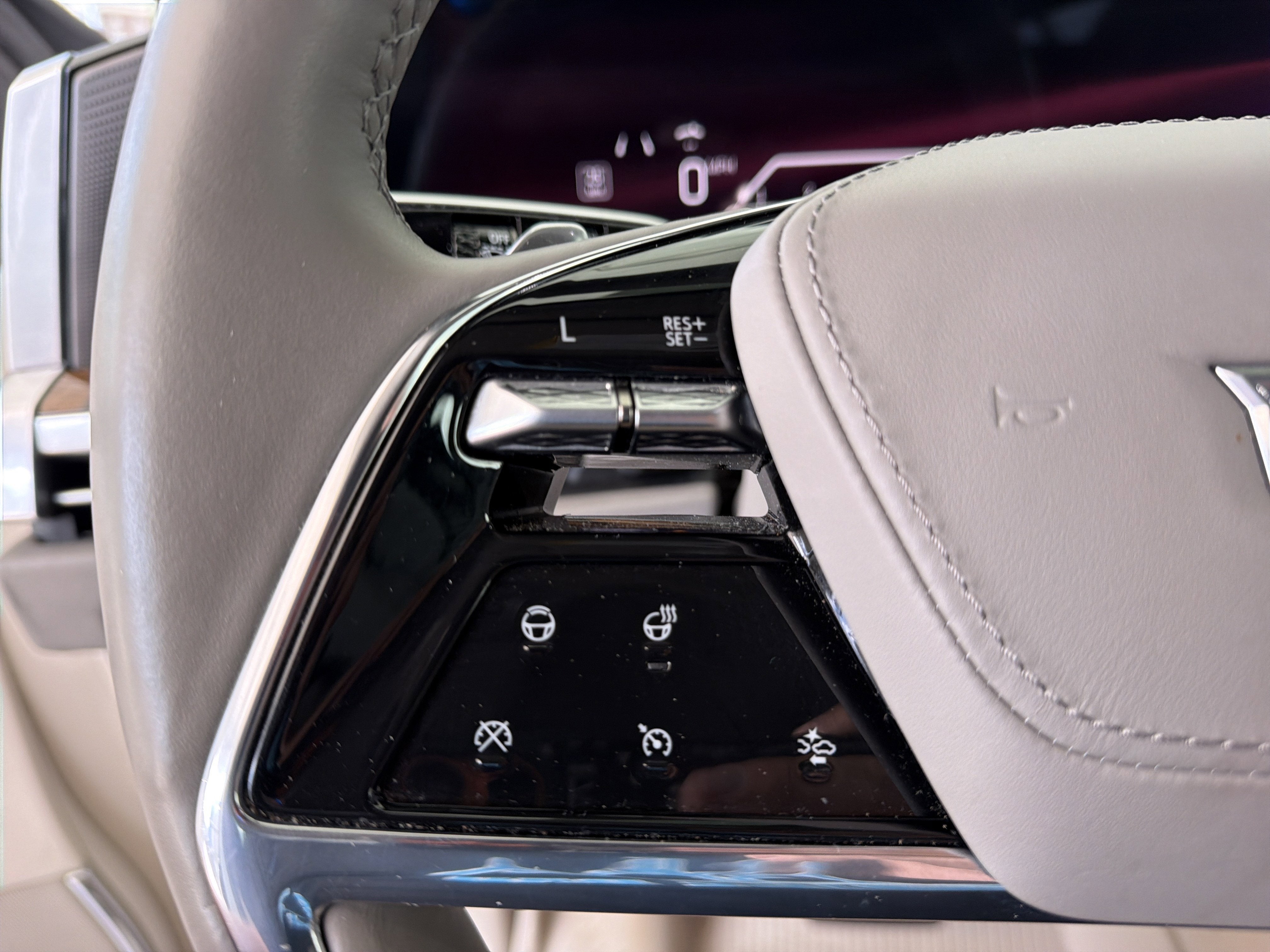 2025 Cadillac Escalade ESV Sport Platinum