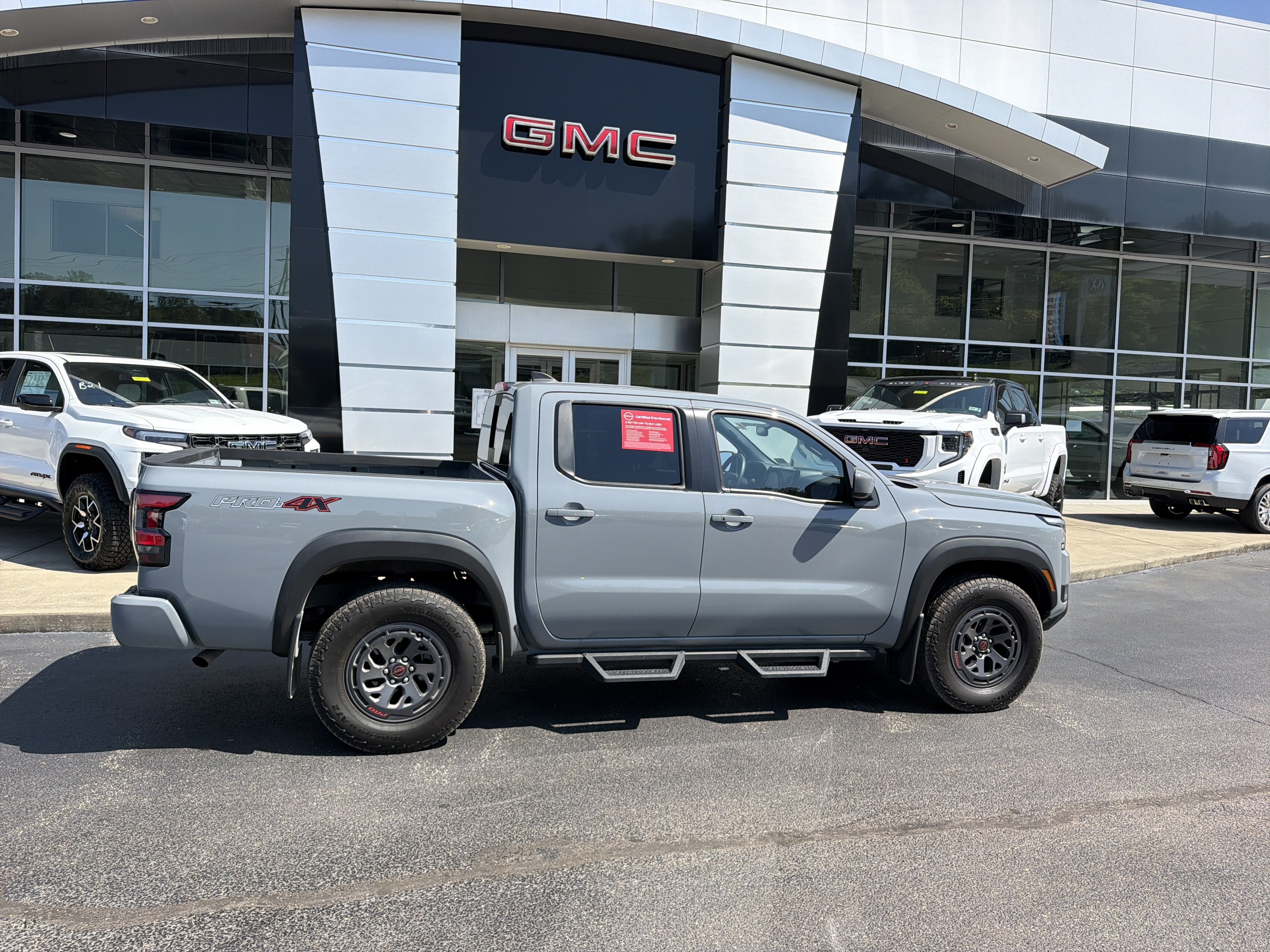 2025 Nissan Frontier PRO-4X
