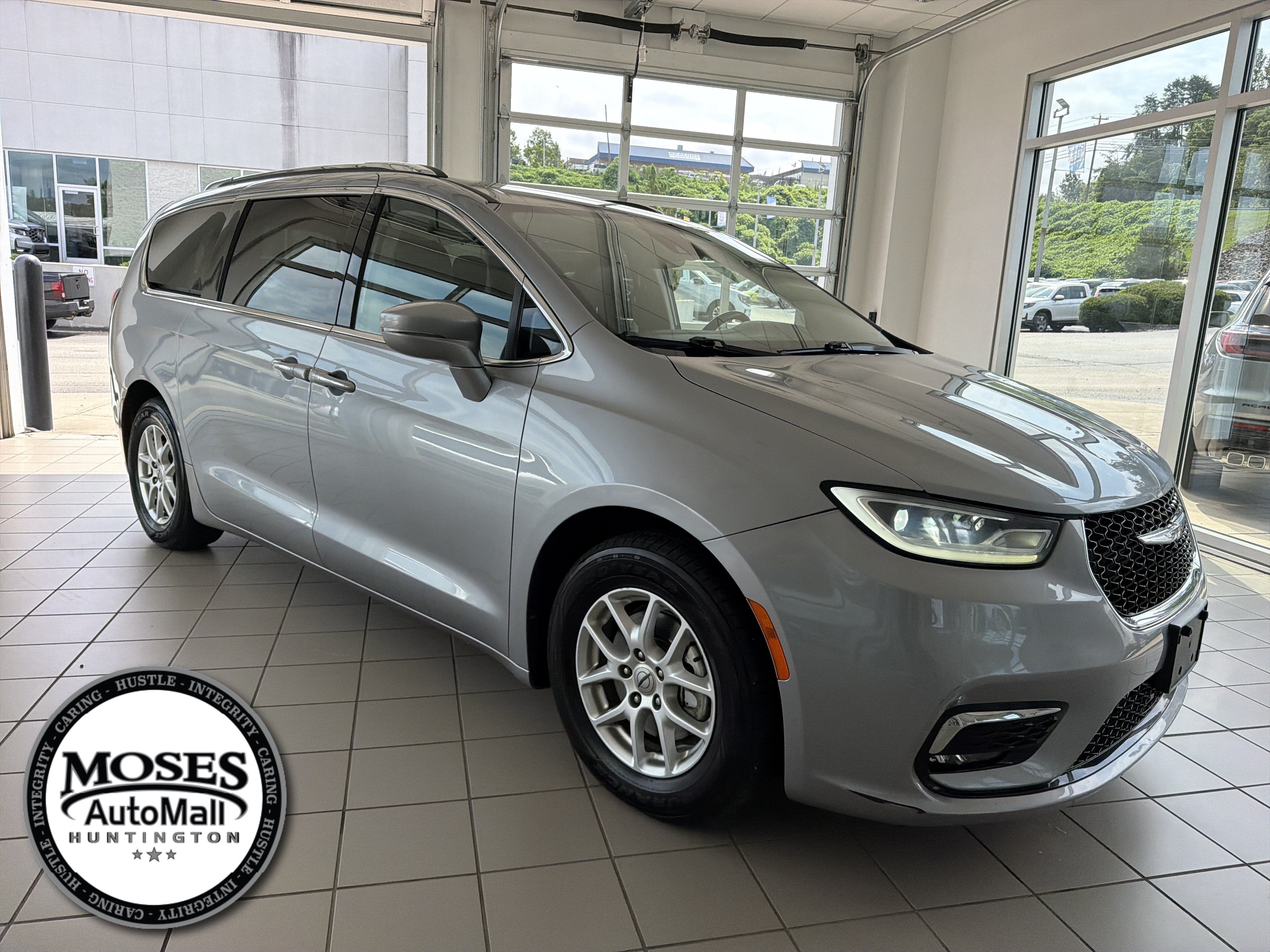 2021 Chrysler Pacifica Touring L