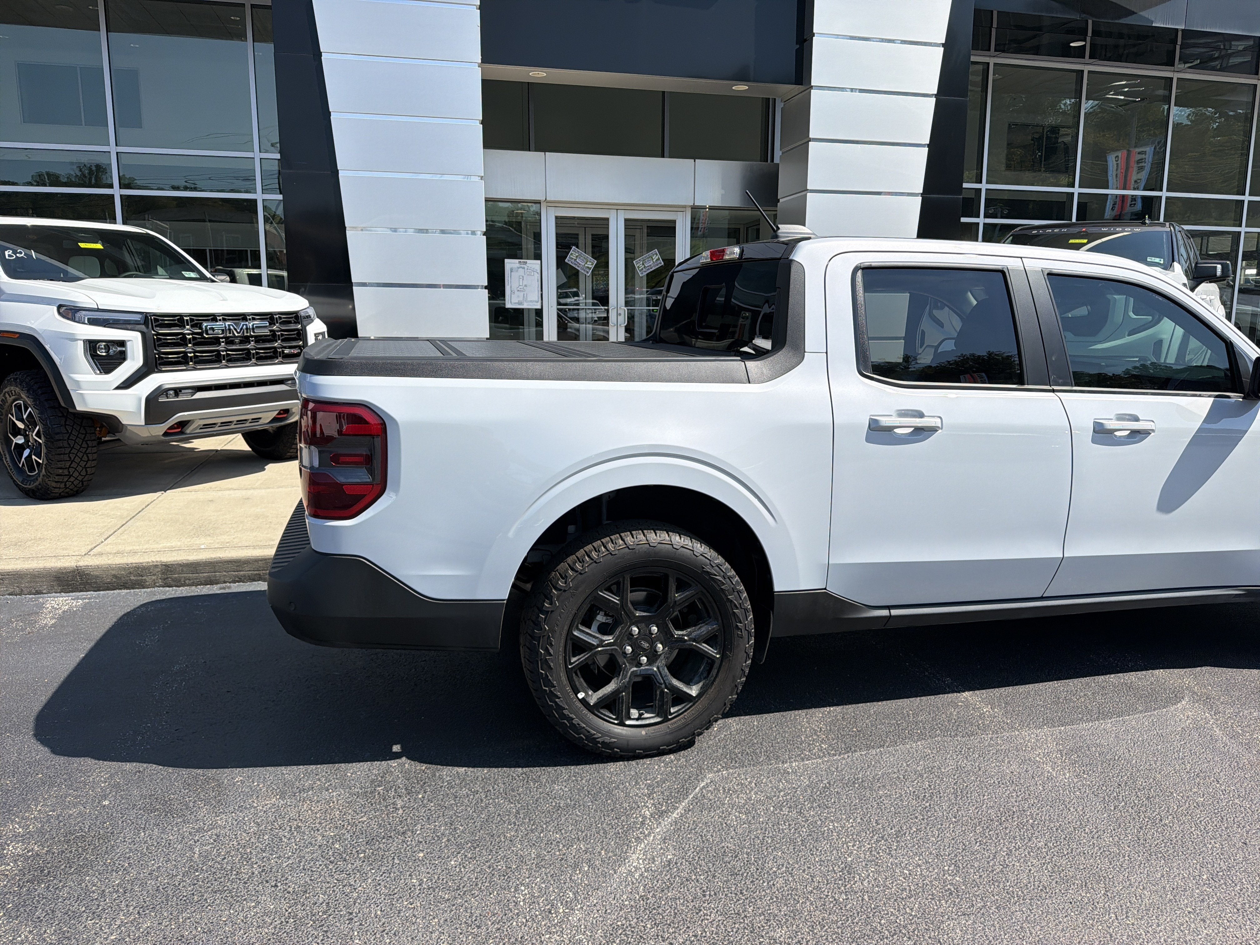 2026 Ford Maverick LARIAT