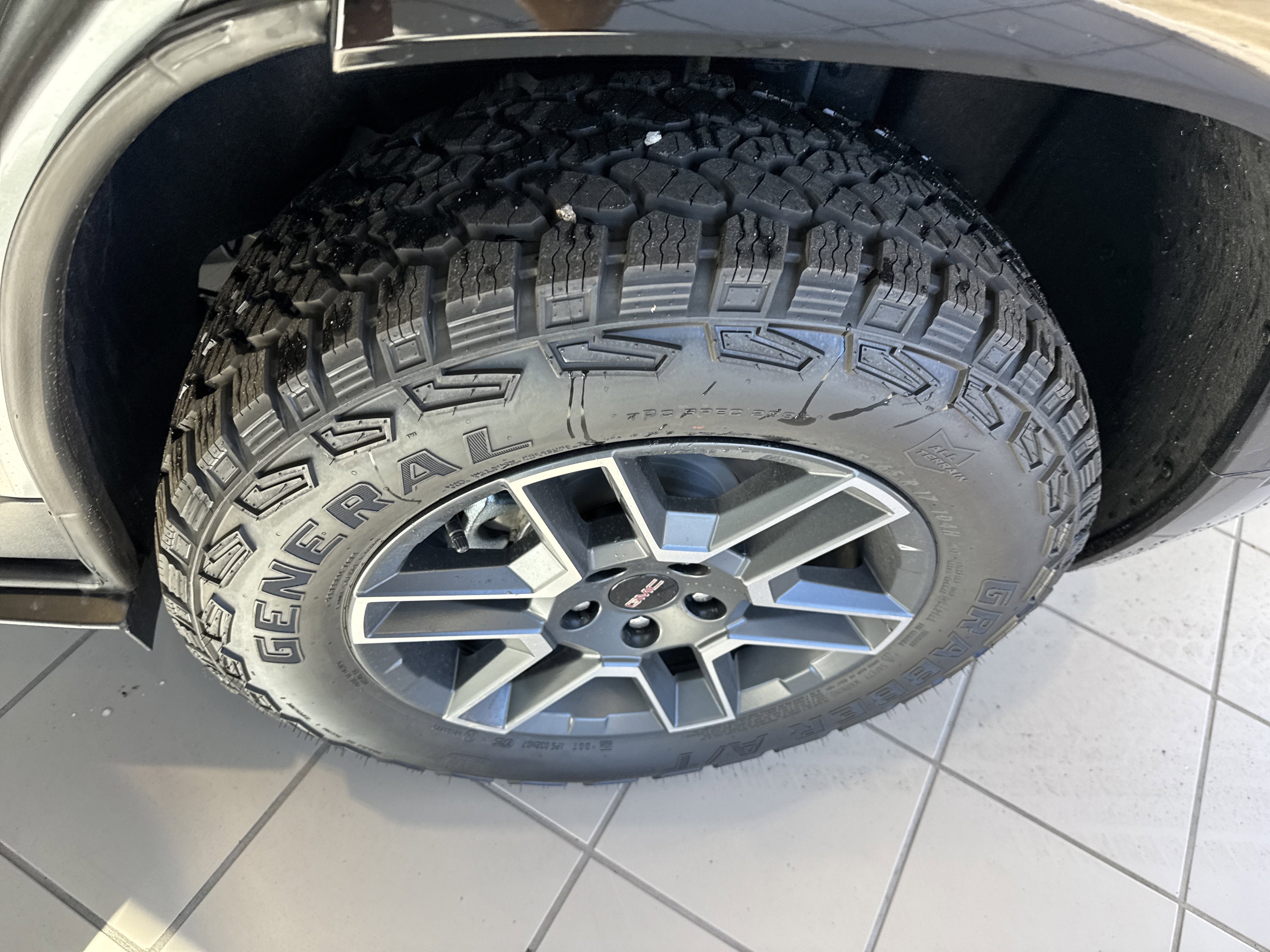 2026 GMC Terrain AT4