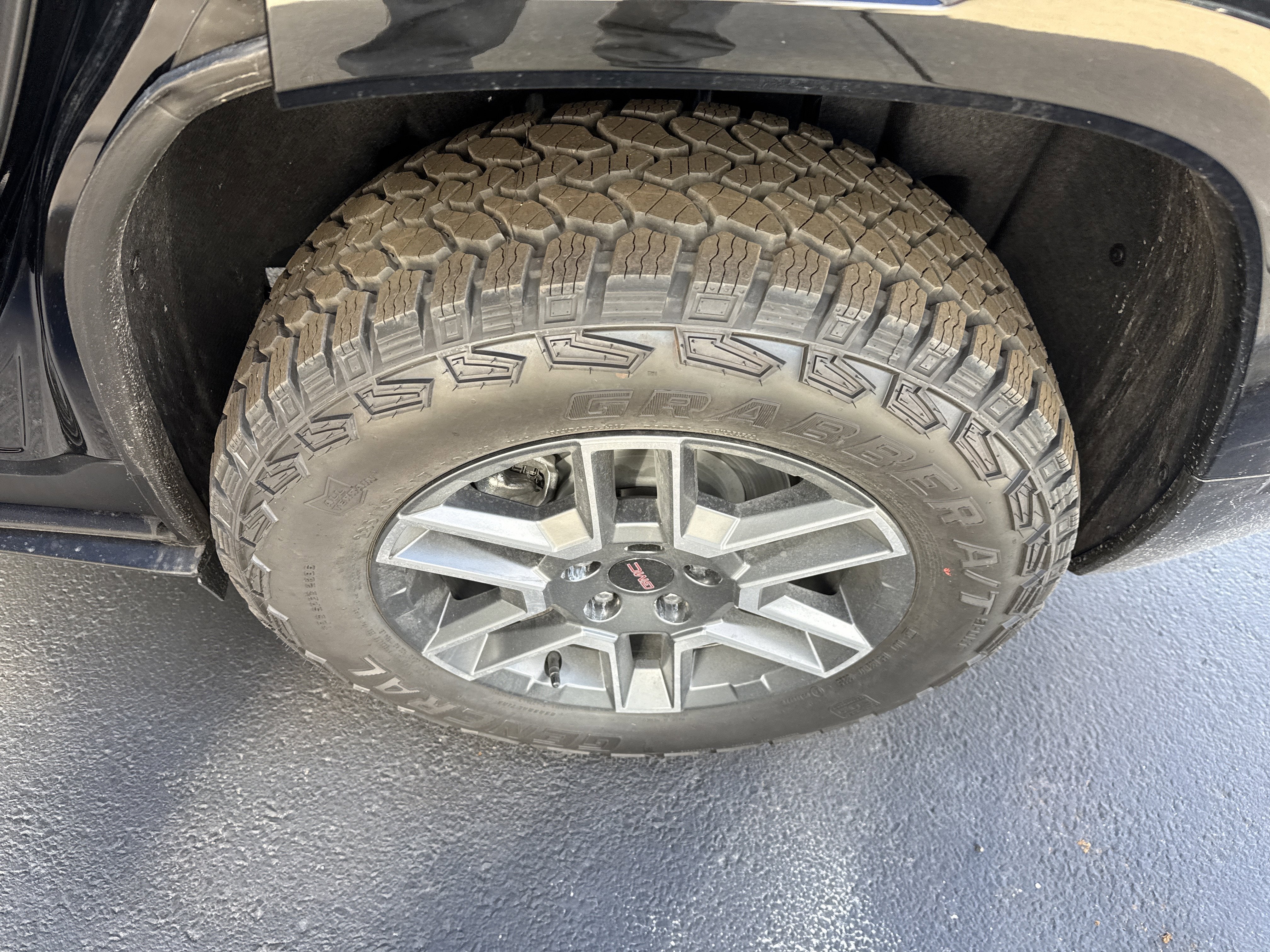 2026 GMC Terrain AT4