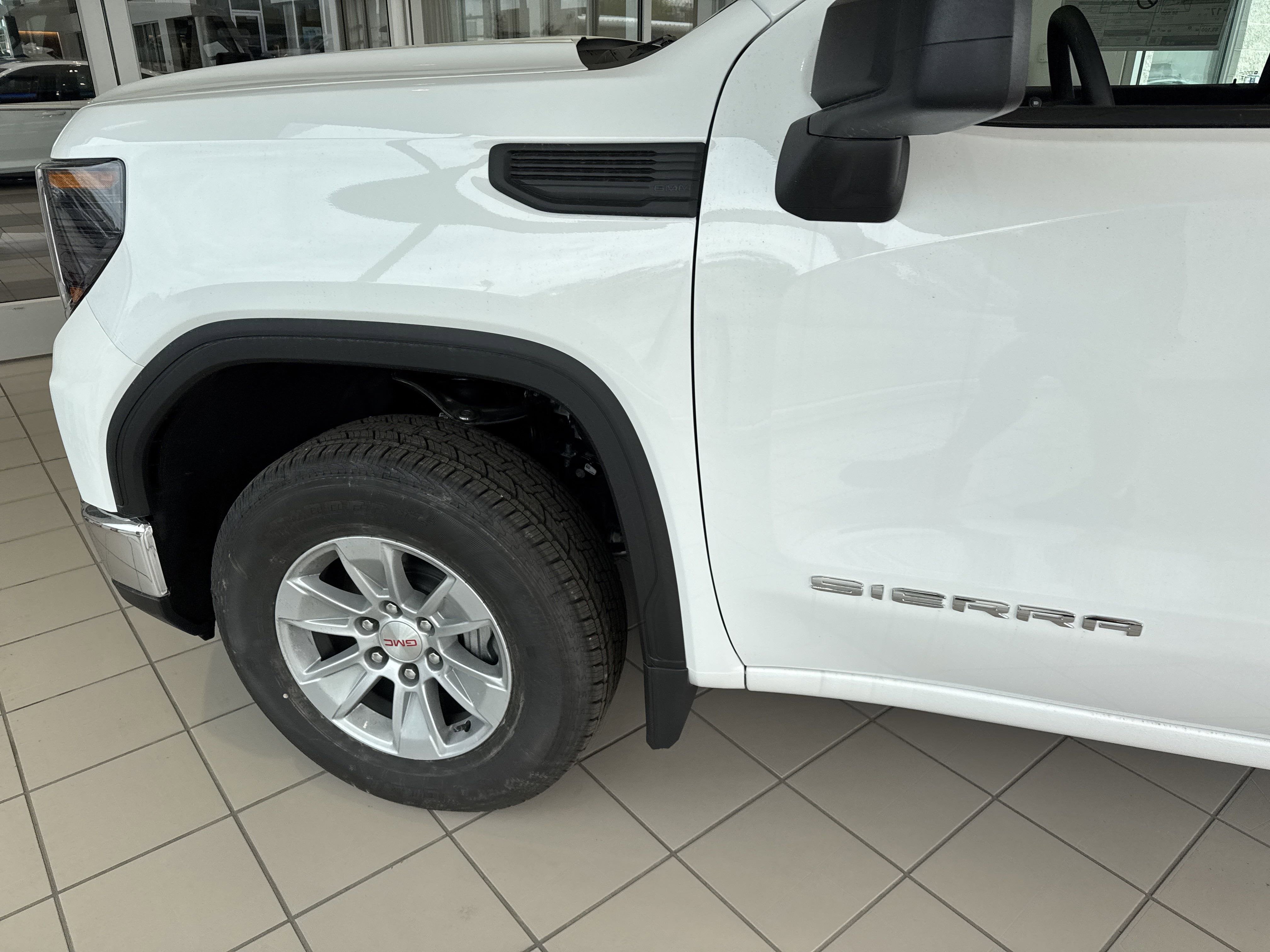 2025 GMC Sierra 1500 Pro