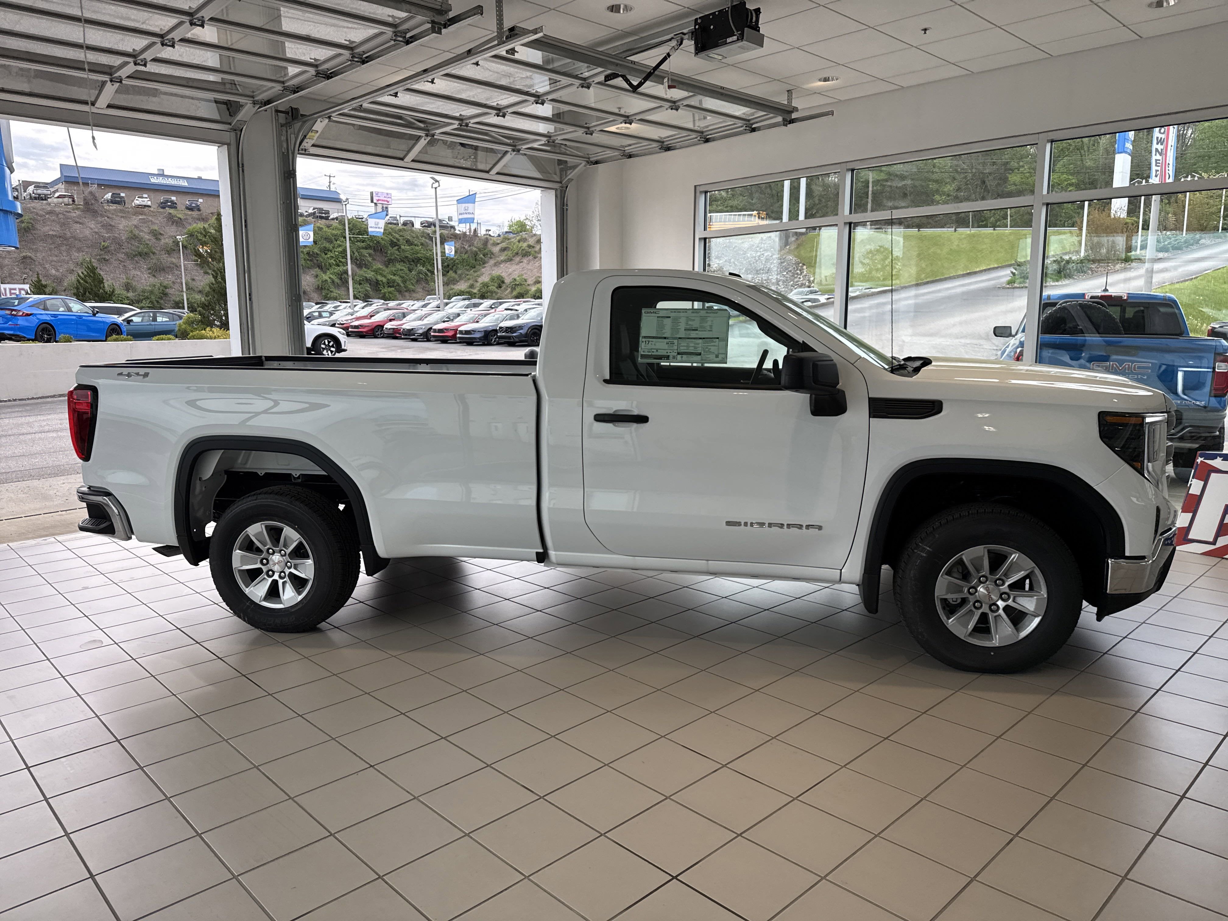 2025 GMC Sierra 1500 Pro