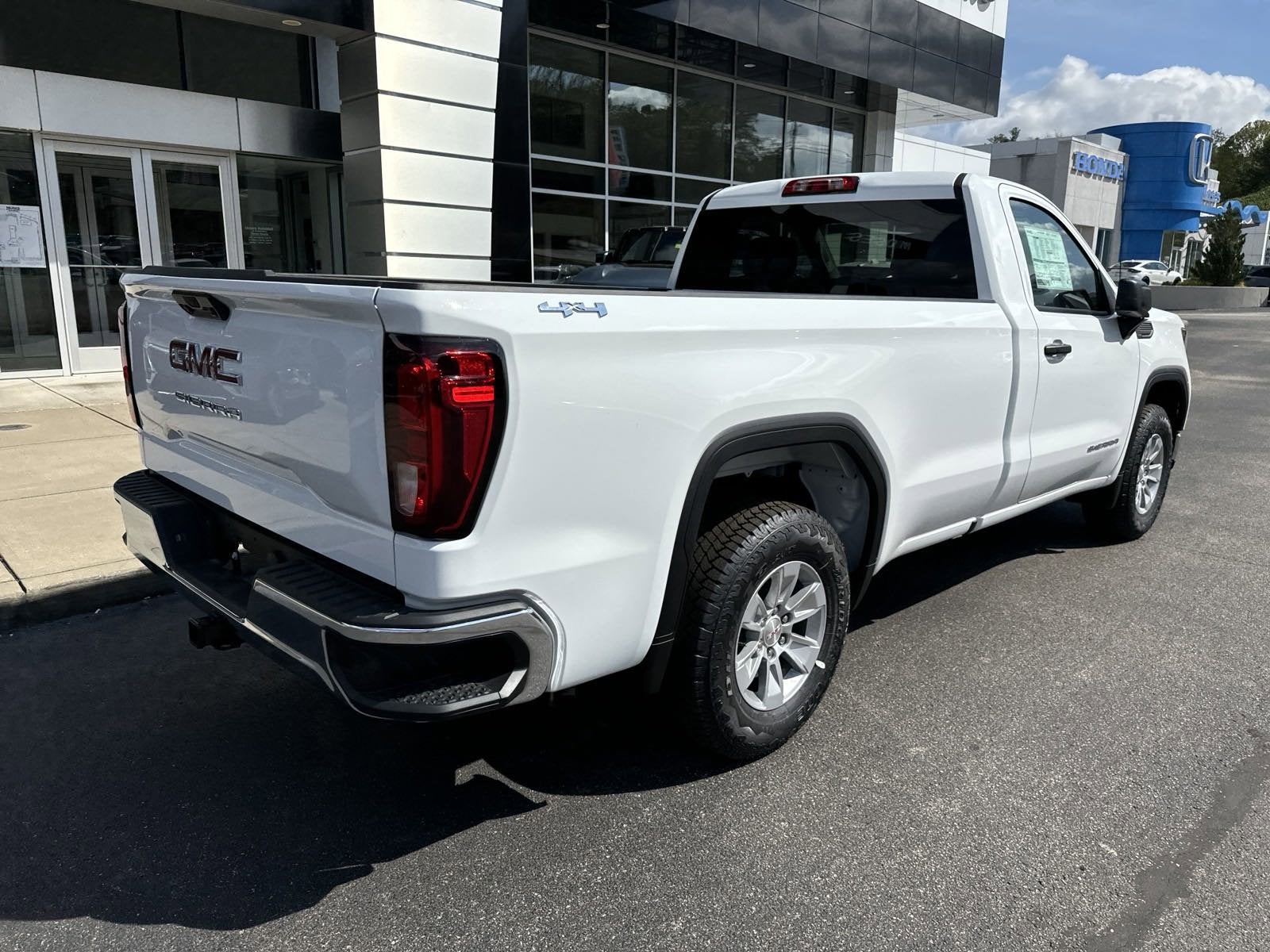2024 GMC Sierra 1500 Pro