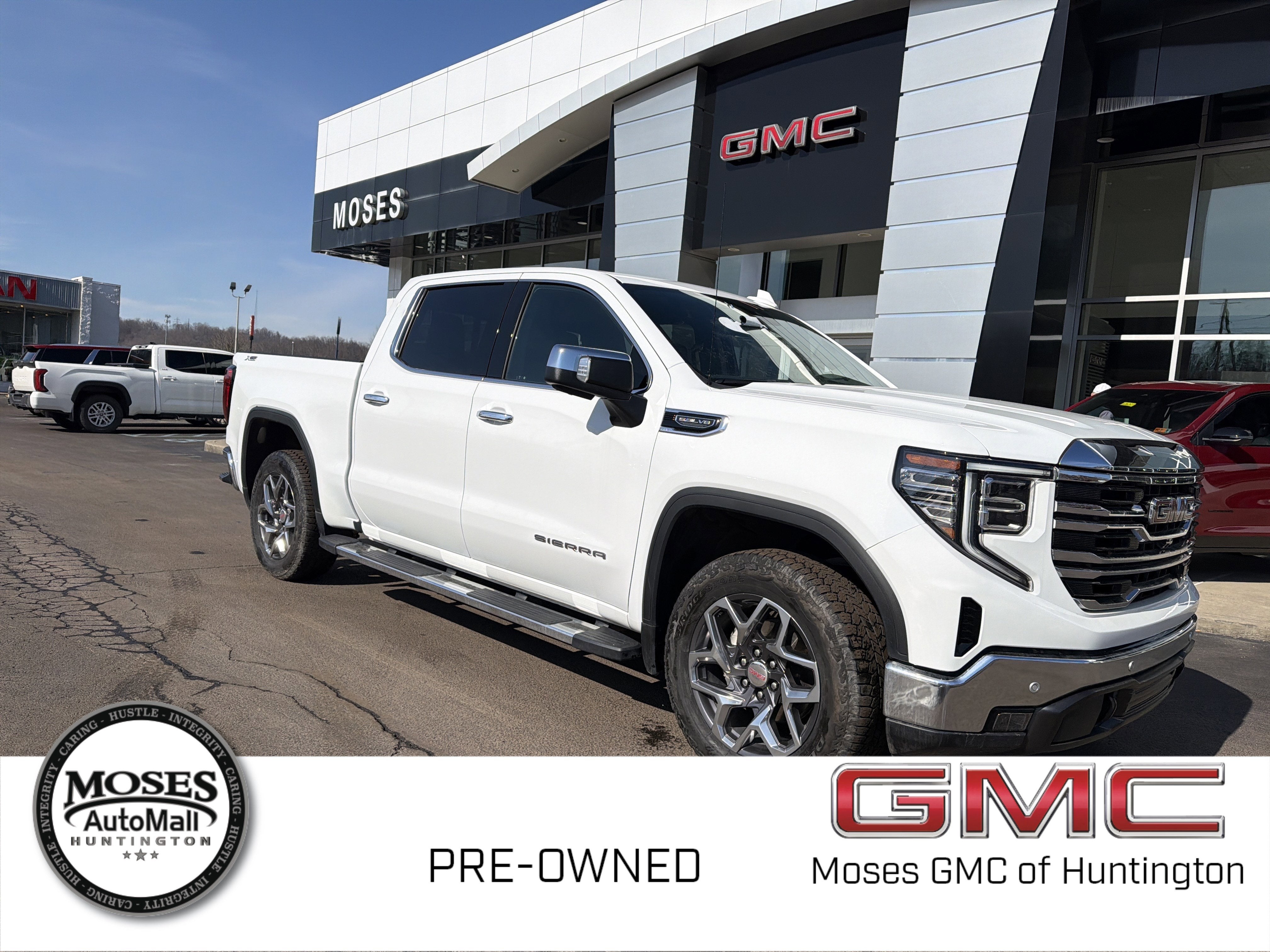 2025 GMC Sierra 1500 SLT