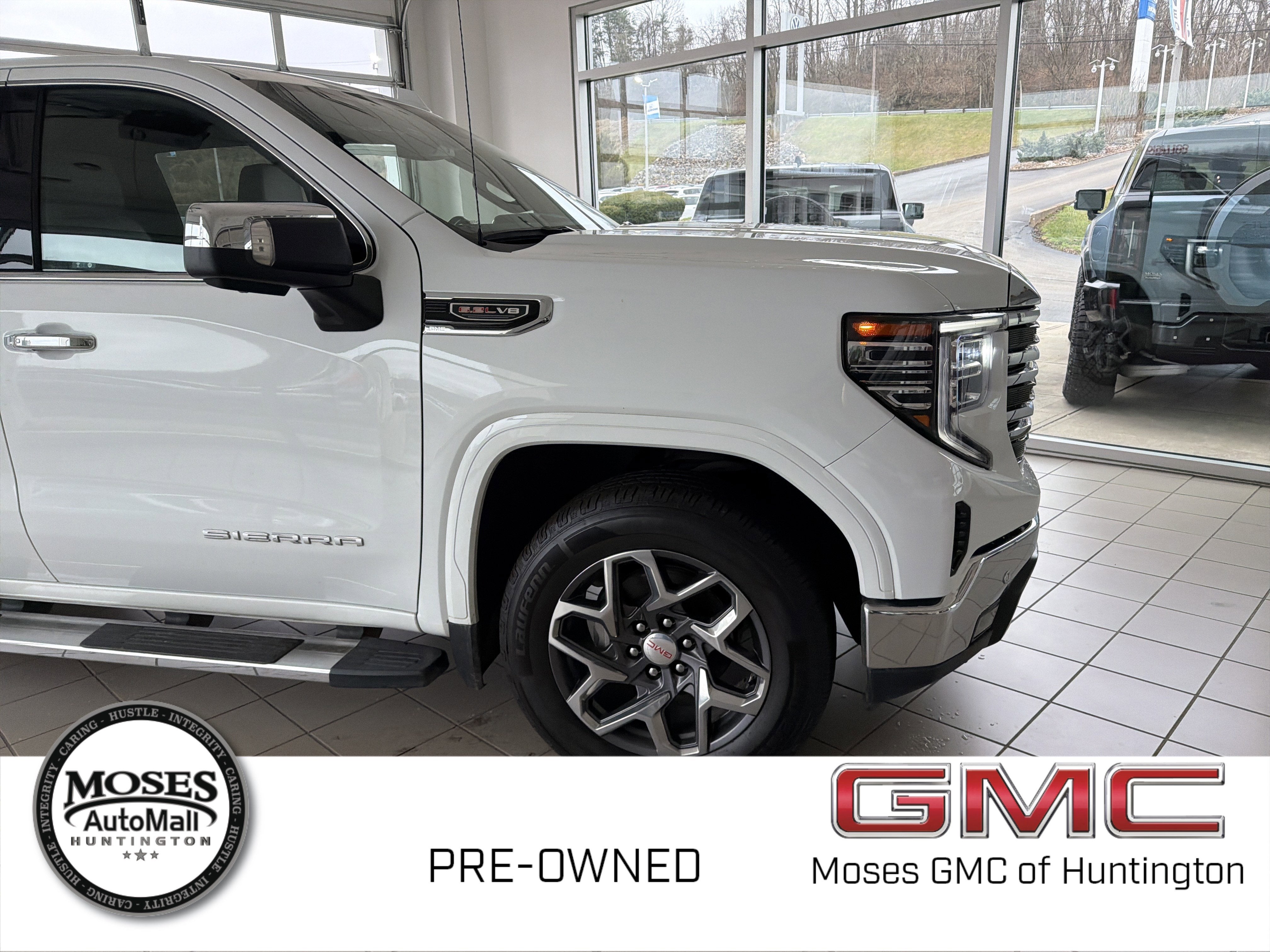2022 GMC Sierra 1500 SLT