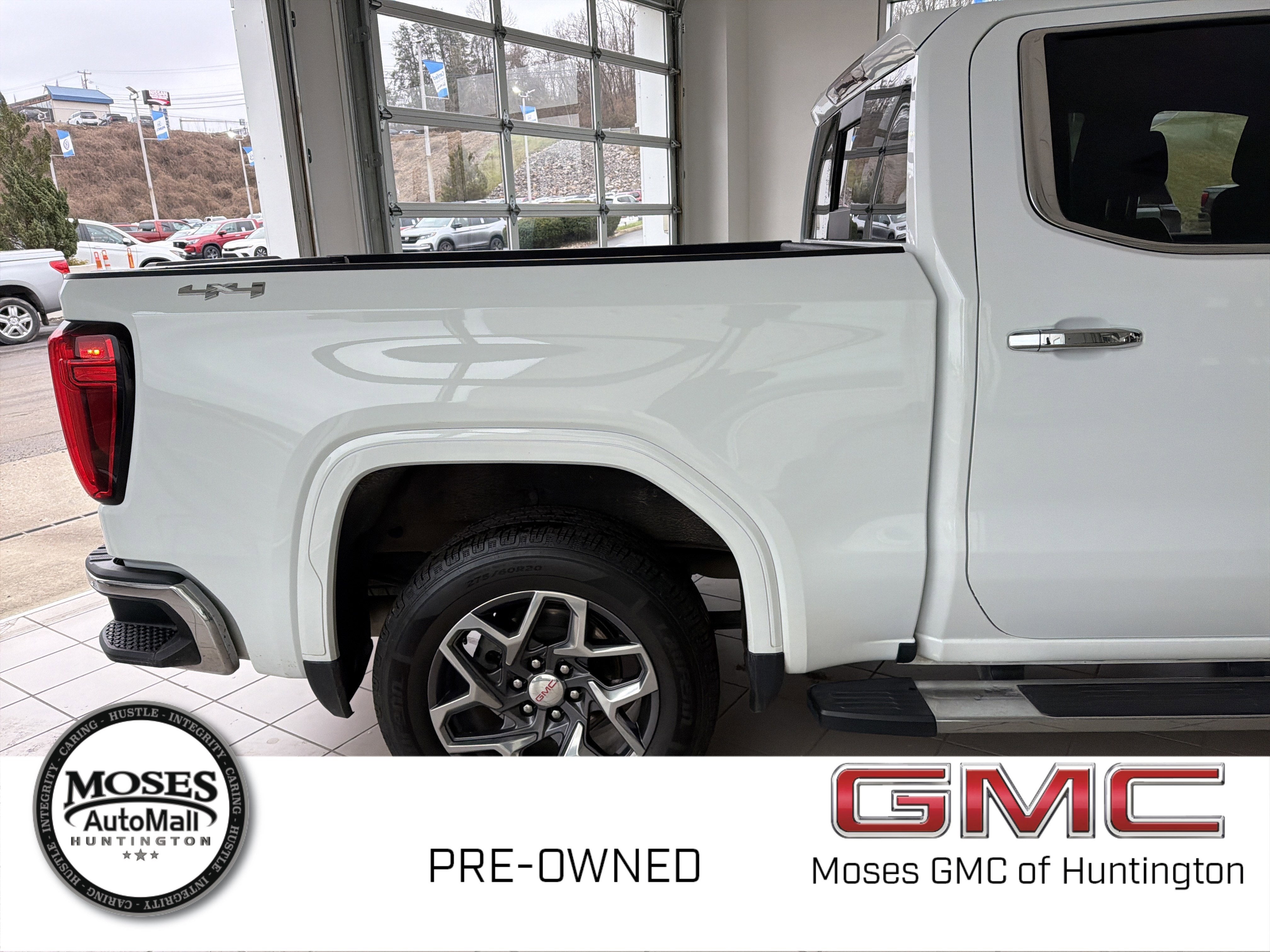 2022 GMC Sierra 1500 SLT