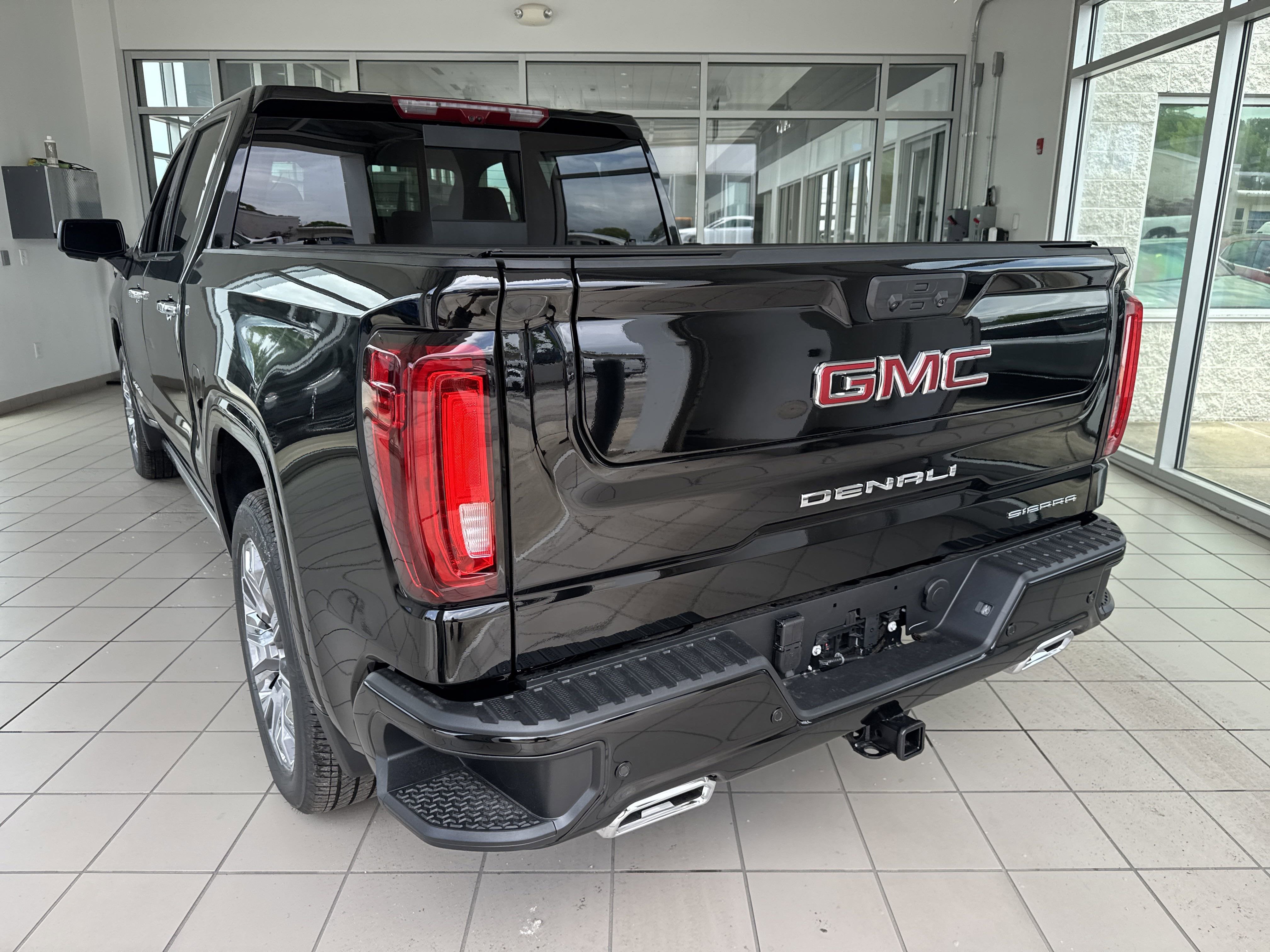 2025 GMC Sierra 1500 Denali
