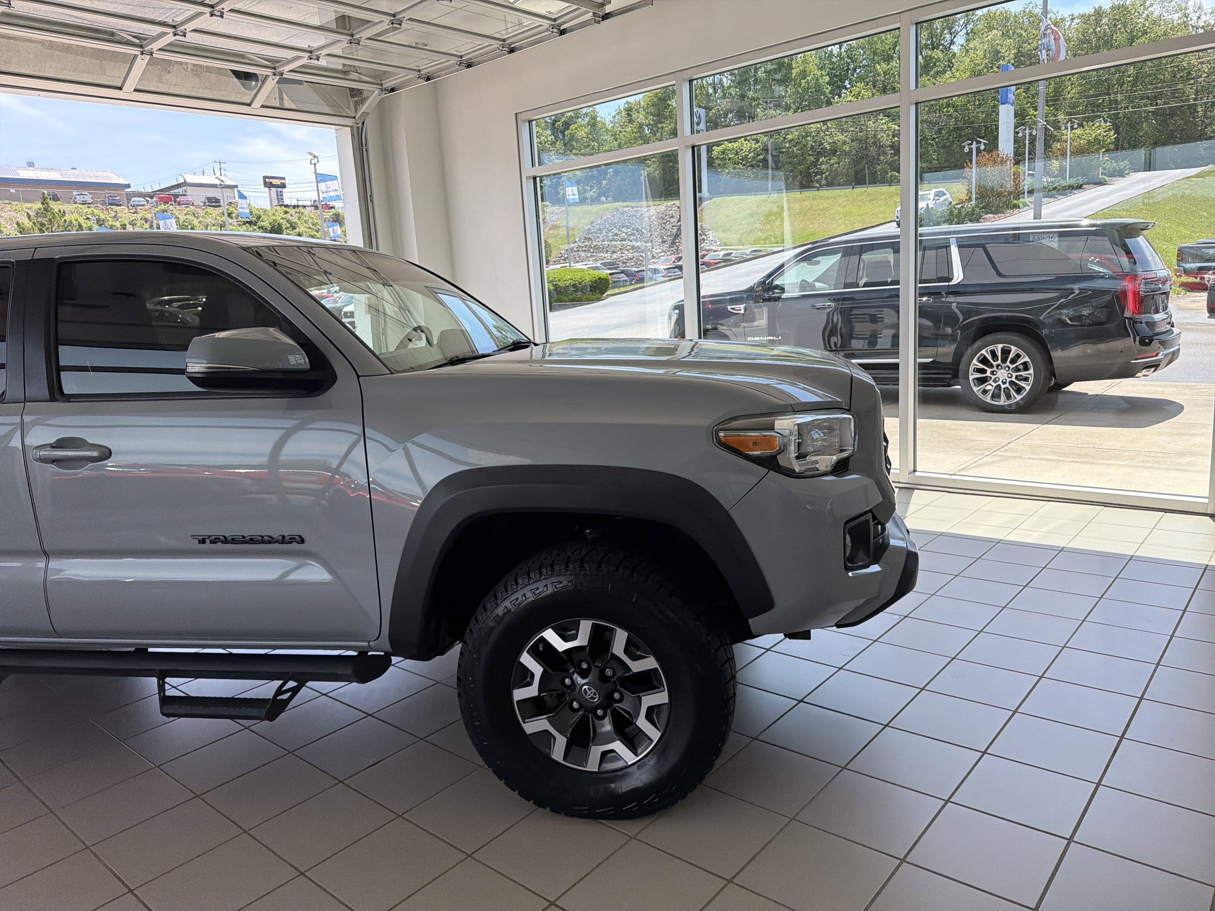 2019 Toyota Tacoma 4WD SR