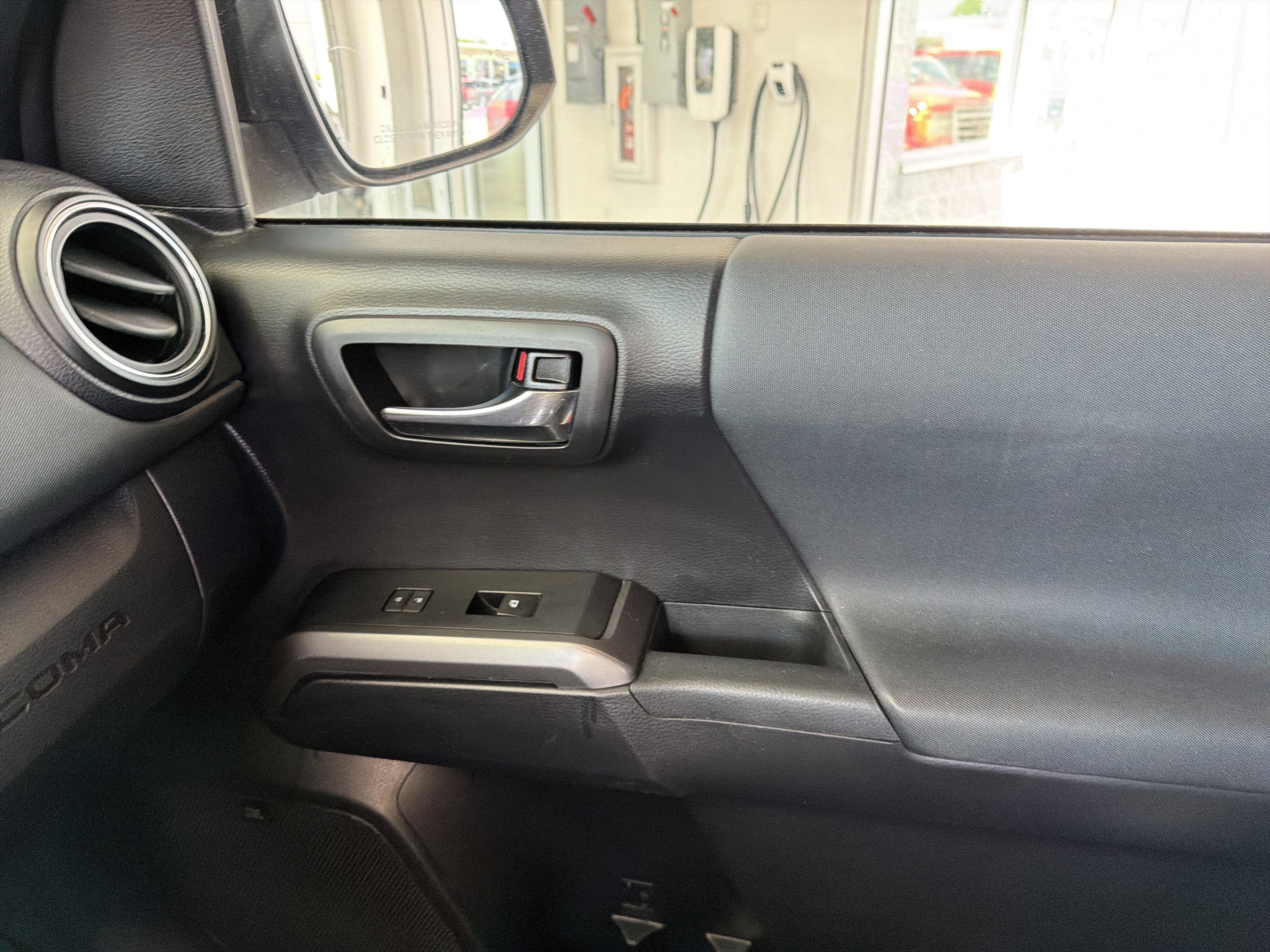 2019 Toyota Tacoma 4WD SR