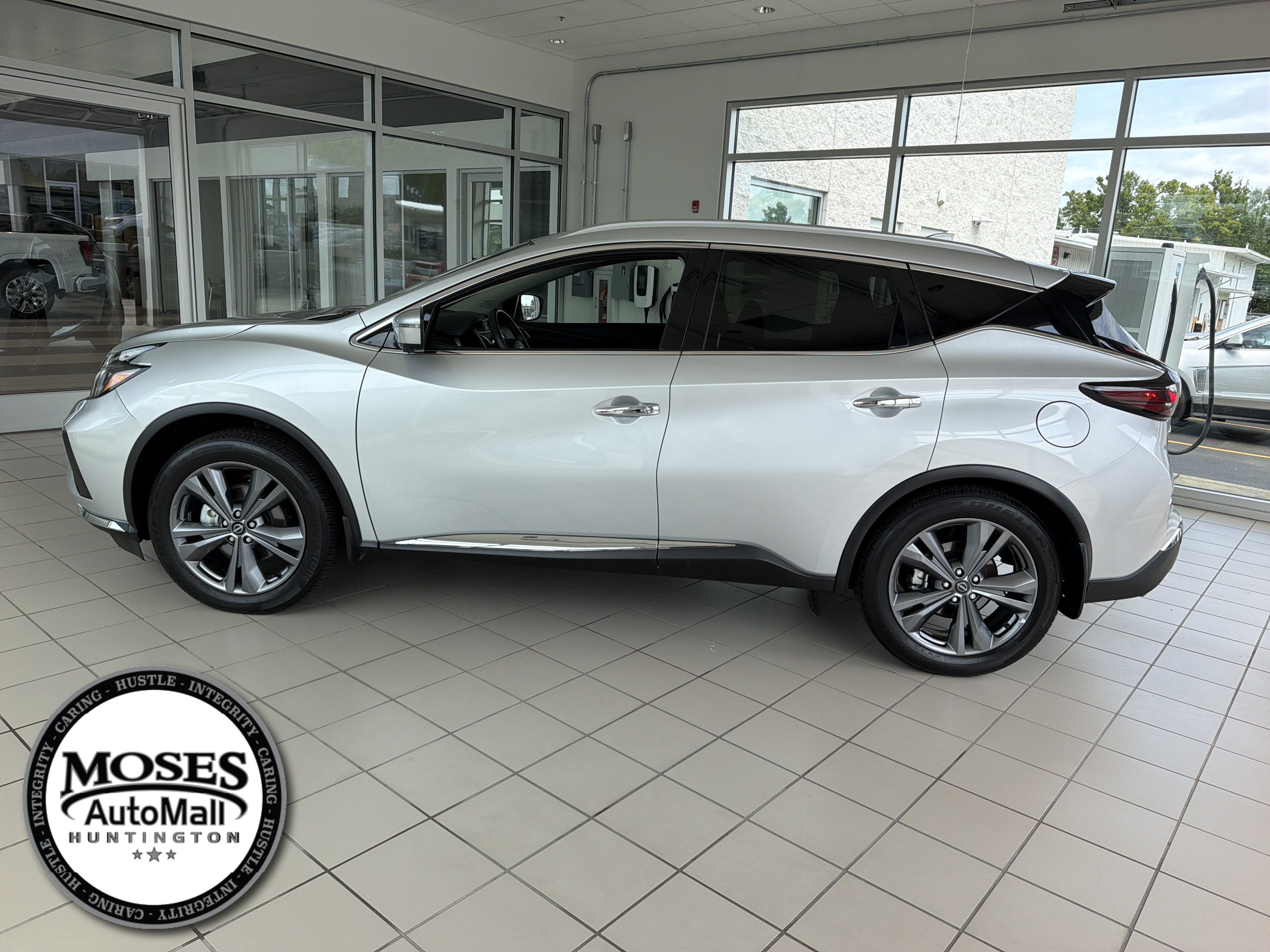 2023 Nissan Murano Platinum