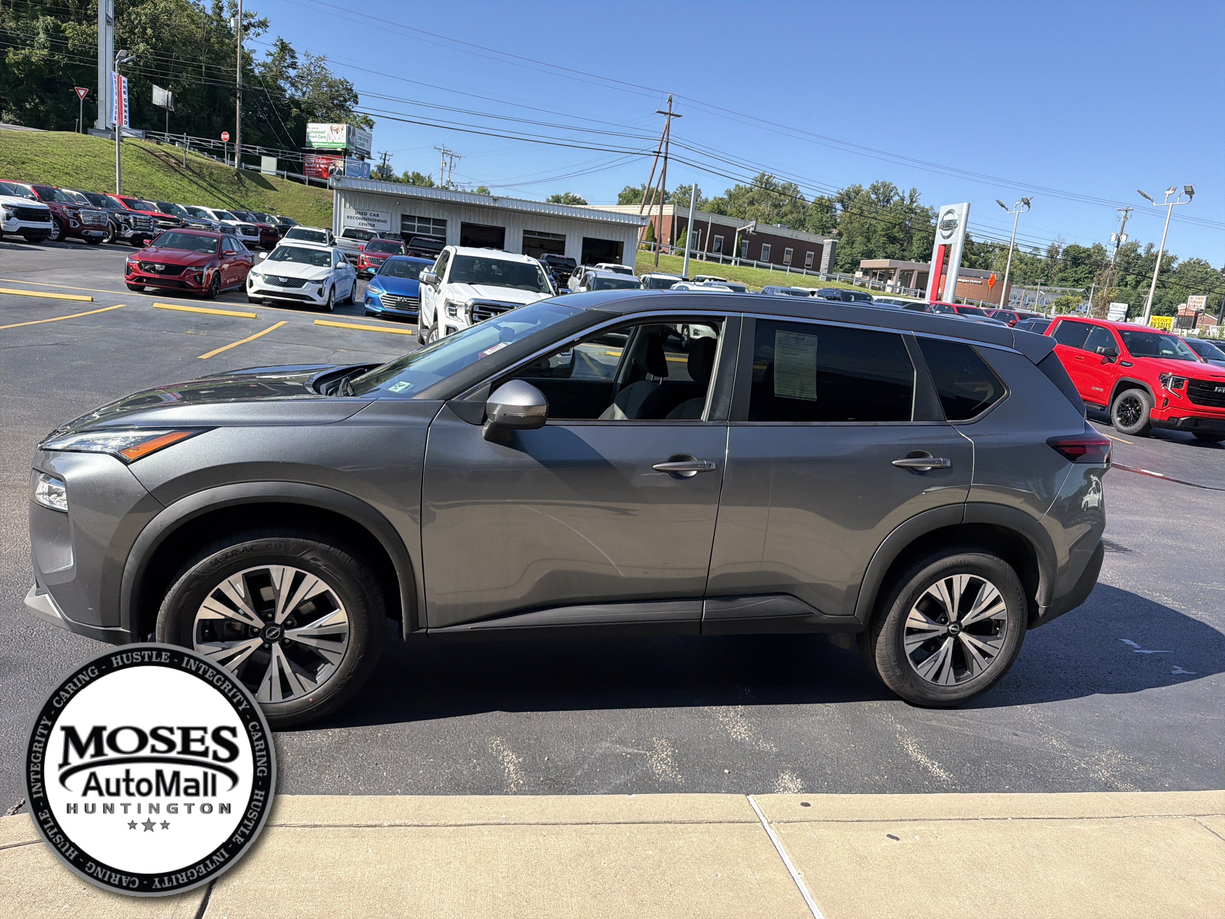 2022 Nissan Rogue SV