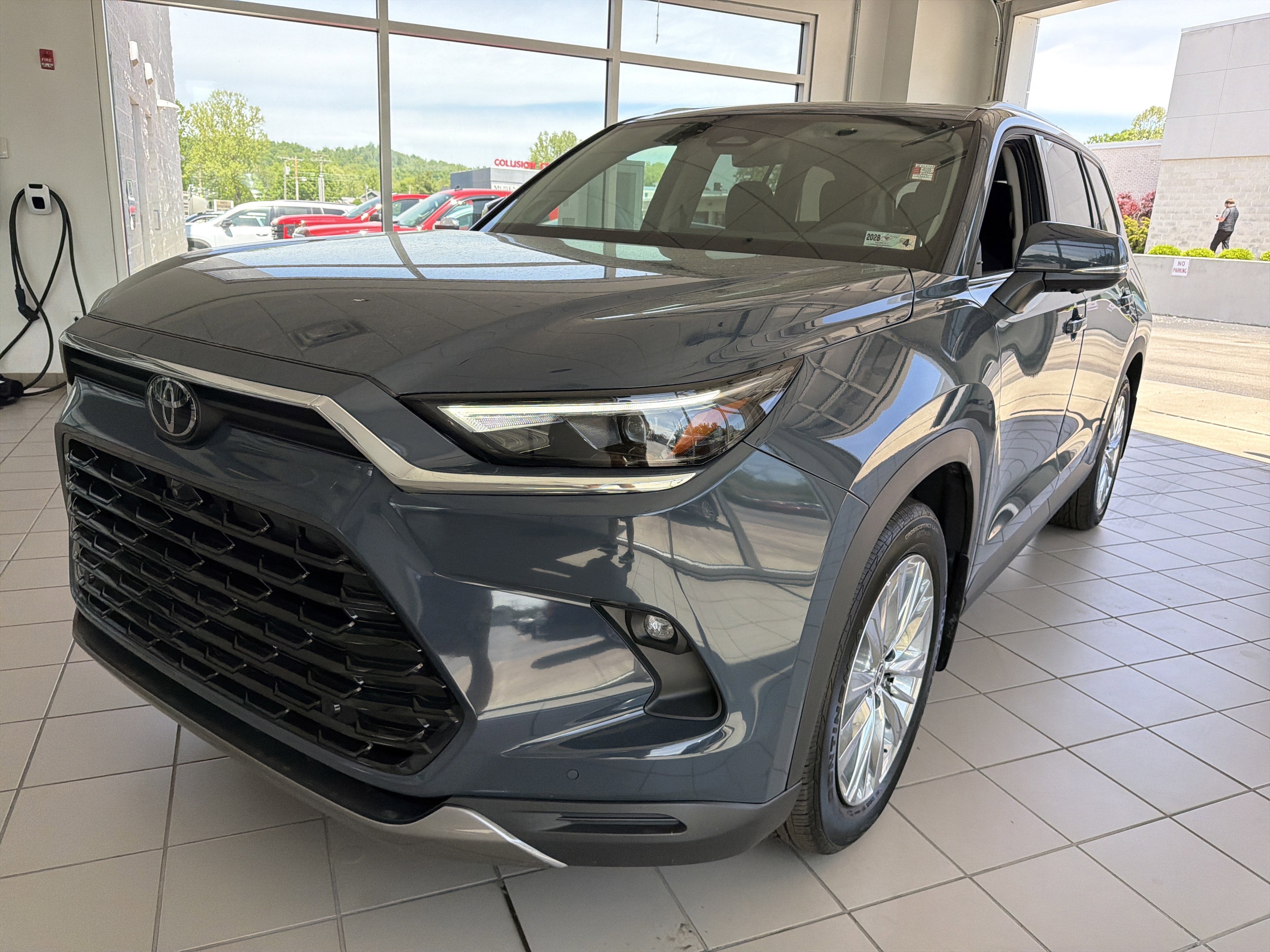 2025 Toyota Grand Highlander XLE
